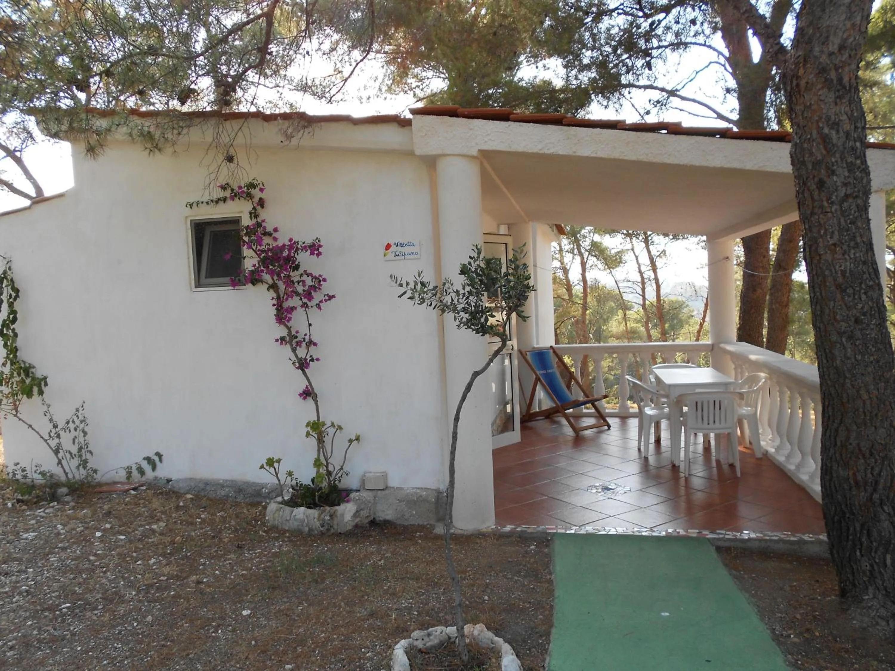 Patio in RESIDENCE EMARINE con SERVIZIO SPIAGGIA INCLUSO