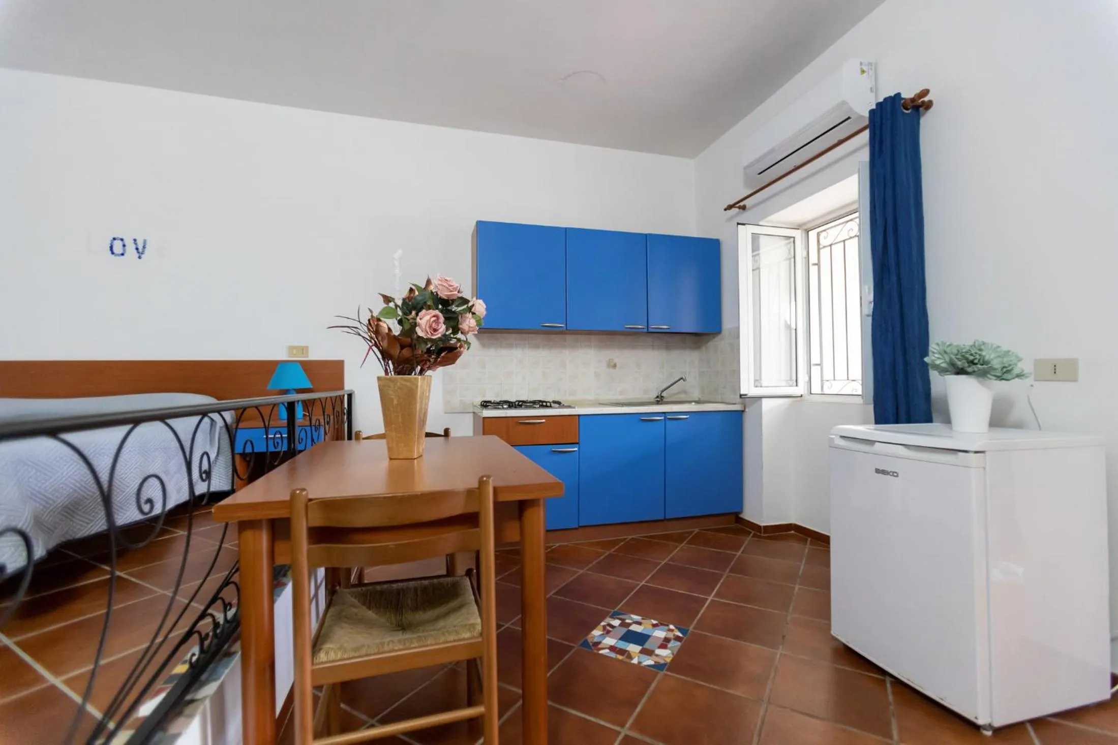 Bed in RESIDENCE EMARINE con SERVIZIO SPIAGGIA INCLUSO