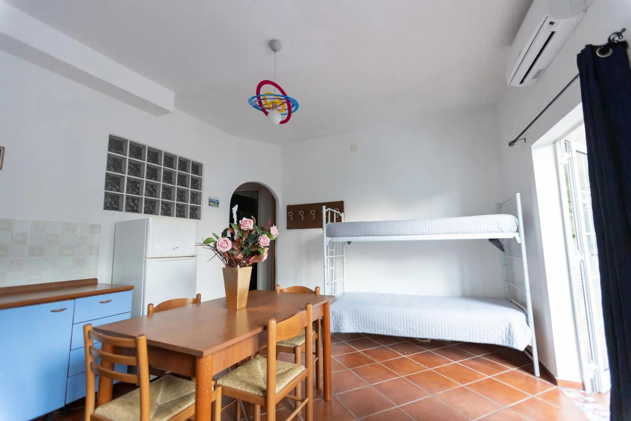 Bed in RESIDENCE EMARINE con SERVIZIO SPIAGGIA INCLUSO