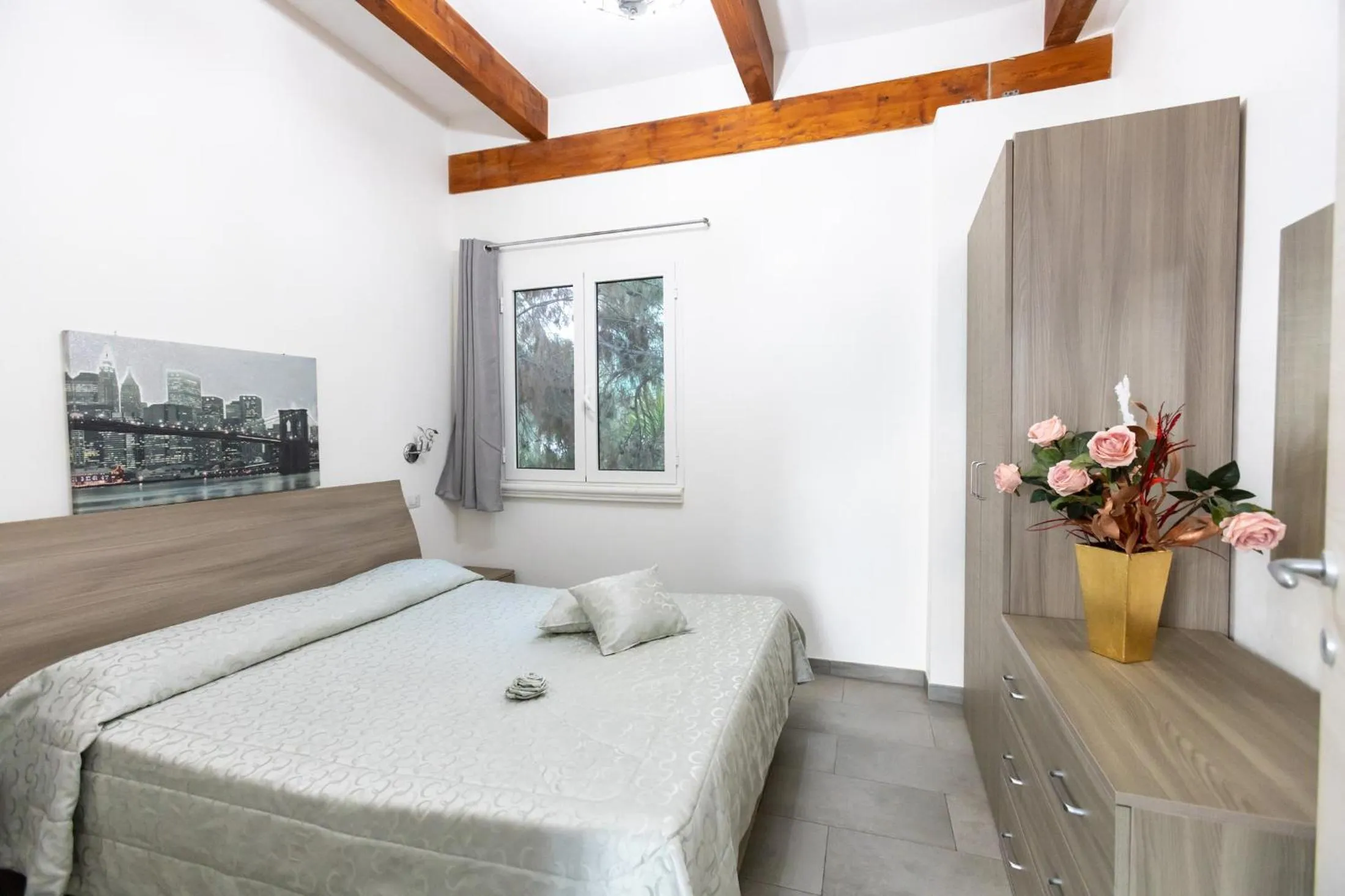 Bed in RESIDENCE EMARINE con SERVIZIO SPIAGGIA INCLUSO