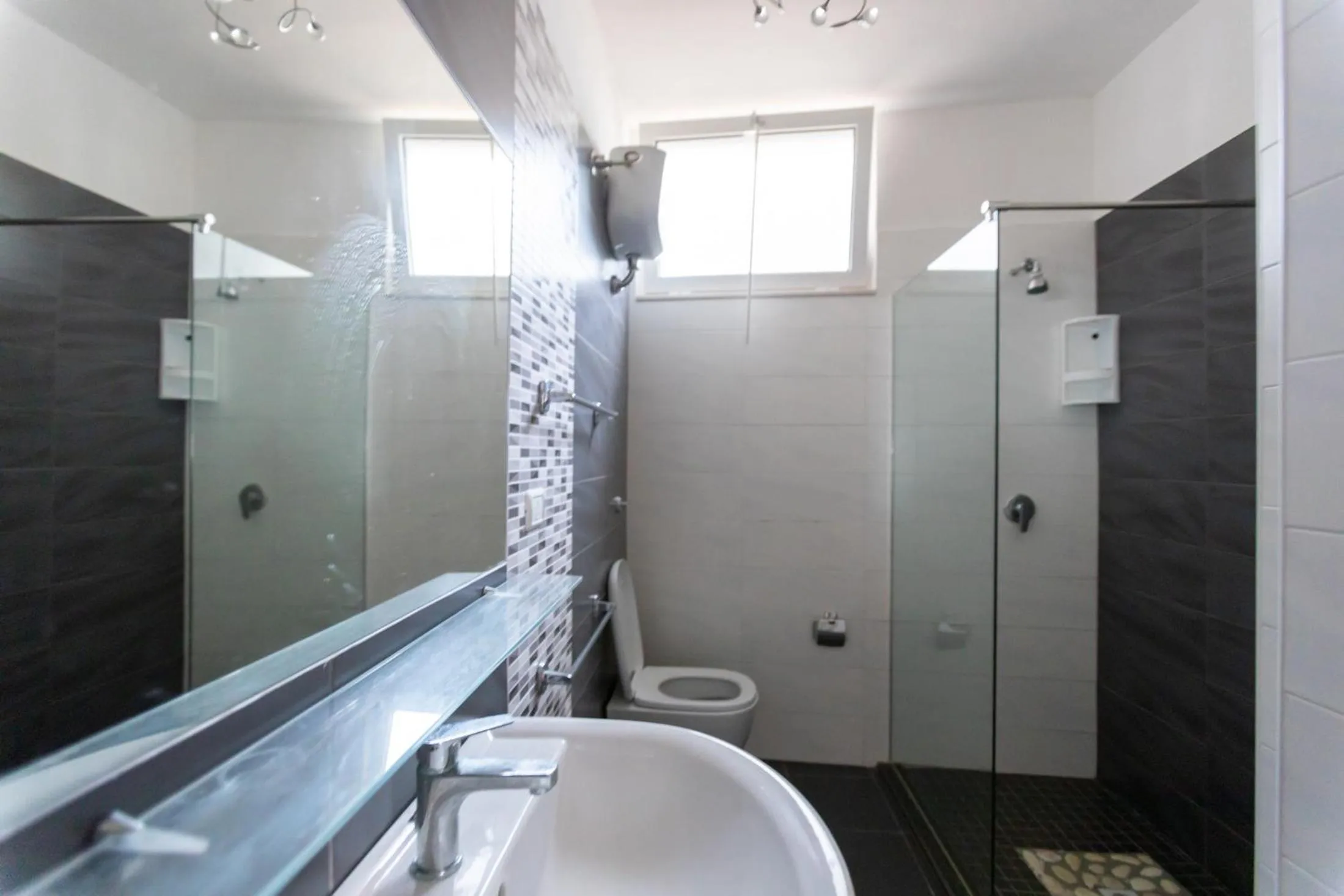 RESIDENCE EMARINE con SERVIZIO SPIAGGIA INCLUSO