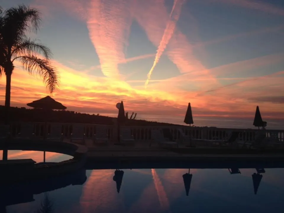 RESIDENCE EMARINE con SERVIZIO SPIAGGIA INCLUSO