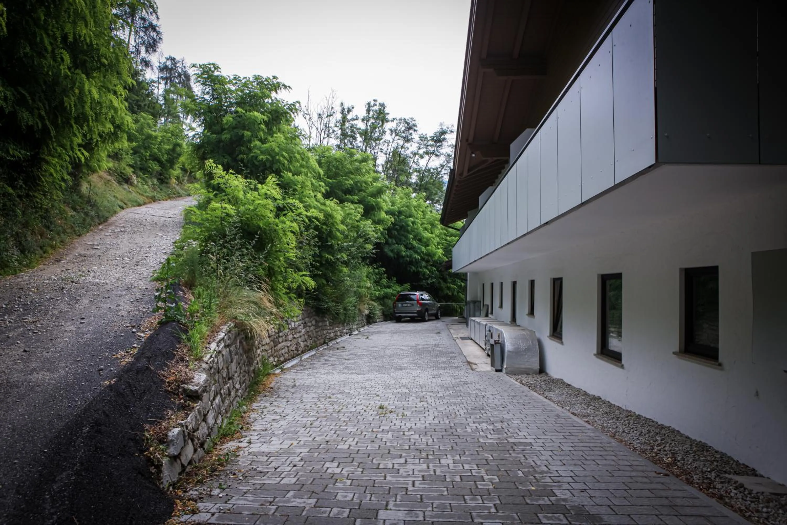 Inner courtyard view in B&B Hotel Sonneck