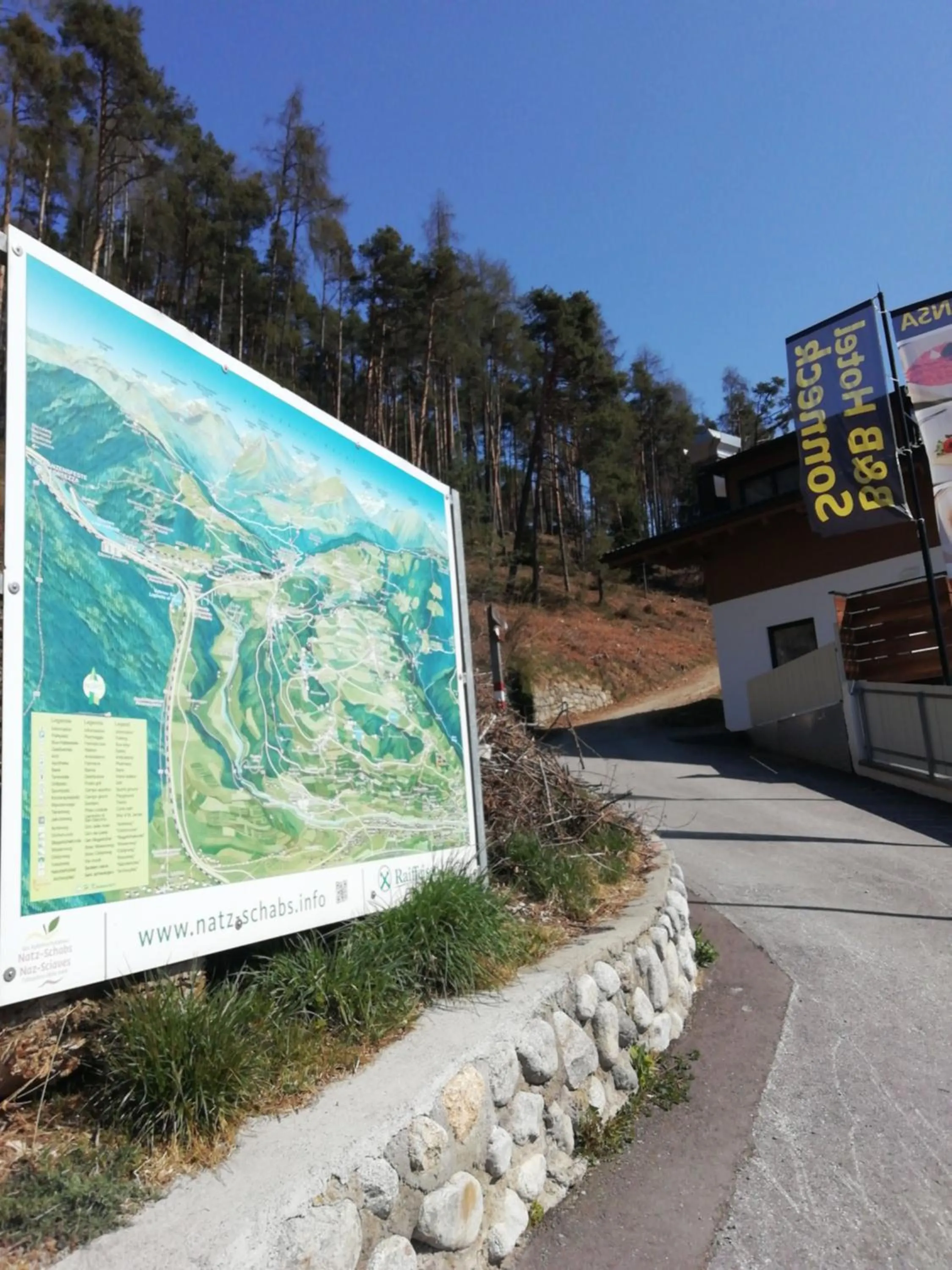 Hiking in B&B Hotel Sonneck