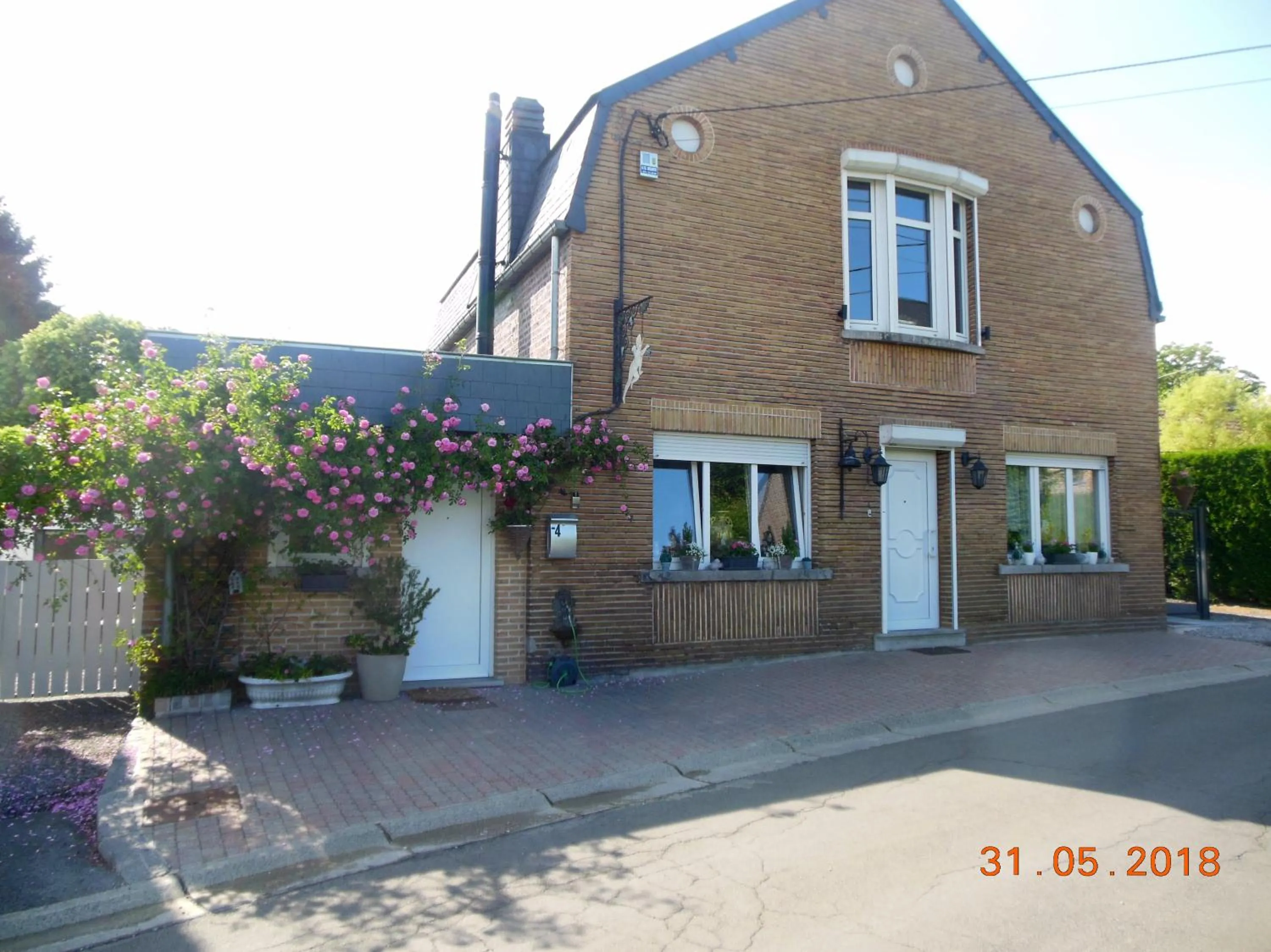 Property building in Au trou perdu