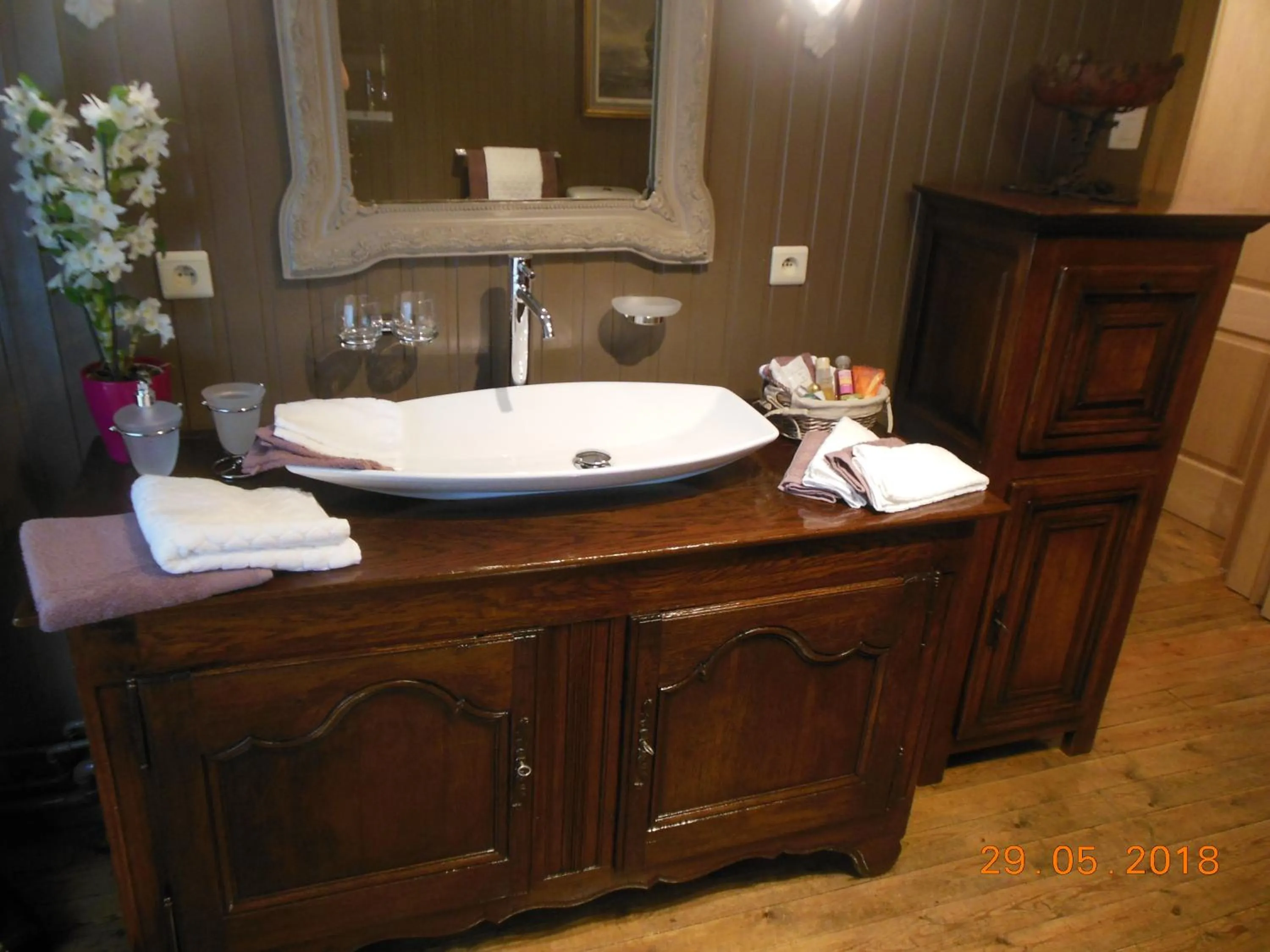 Bathroom in Au trou perdu