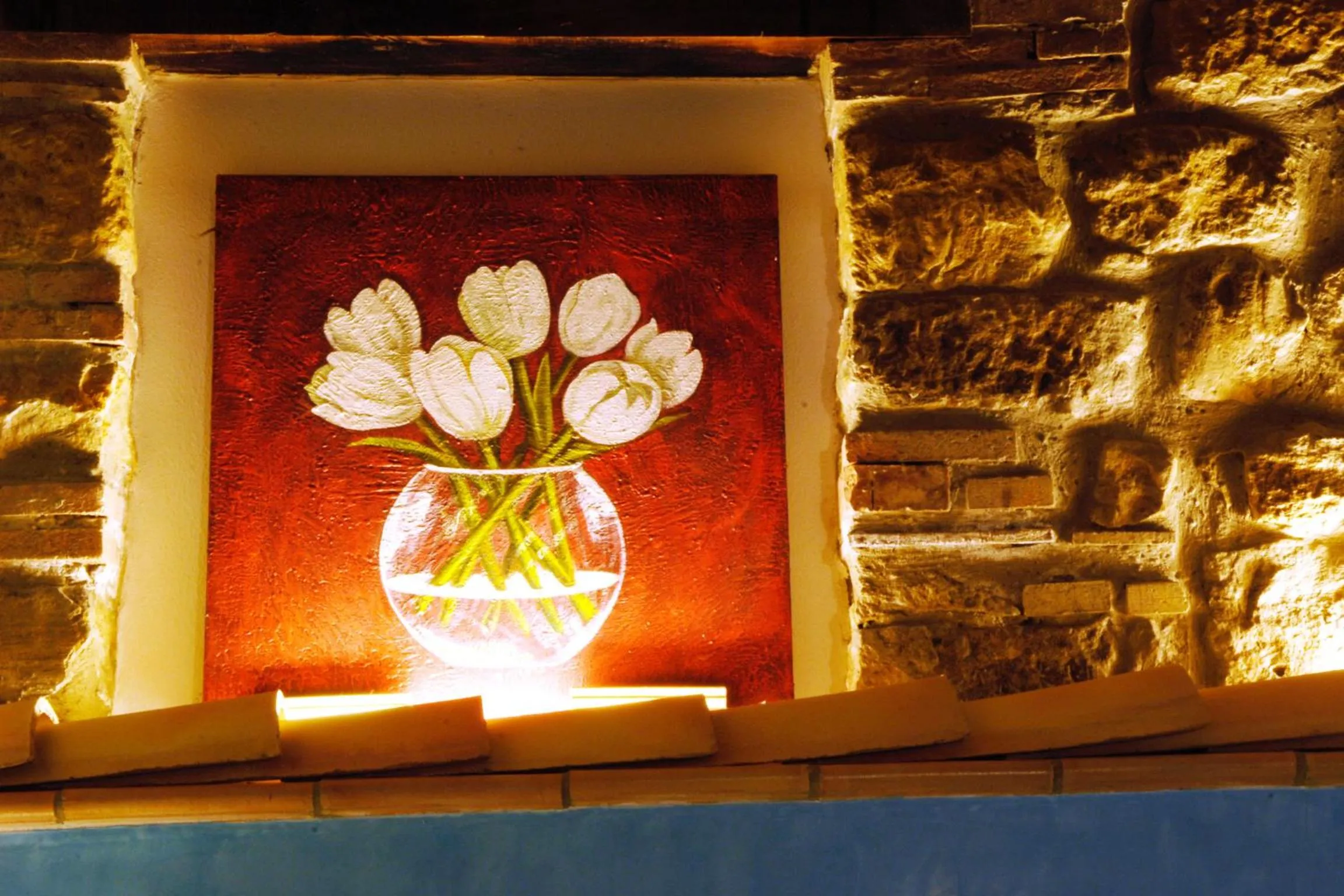 Decorative detail in La Casa sulla Collina d'Oro