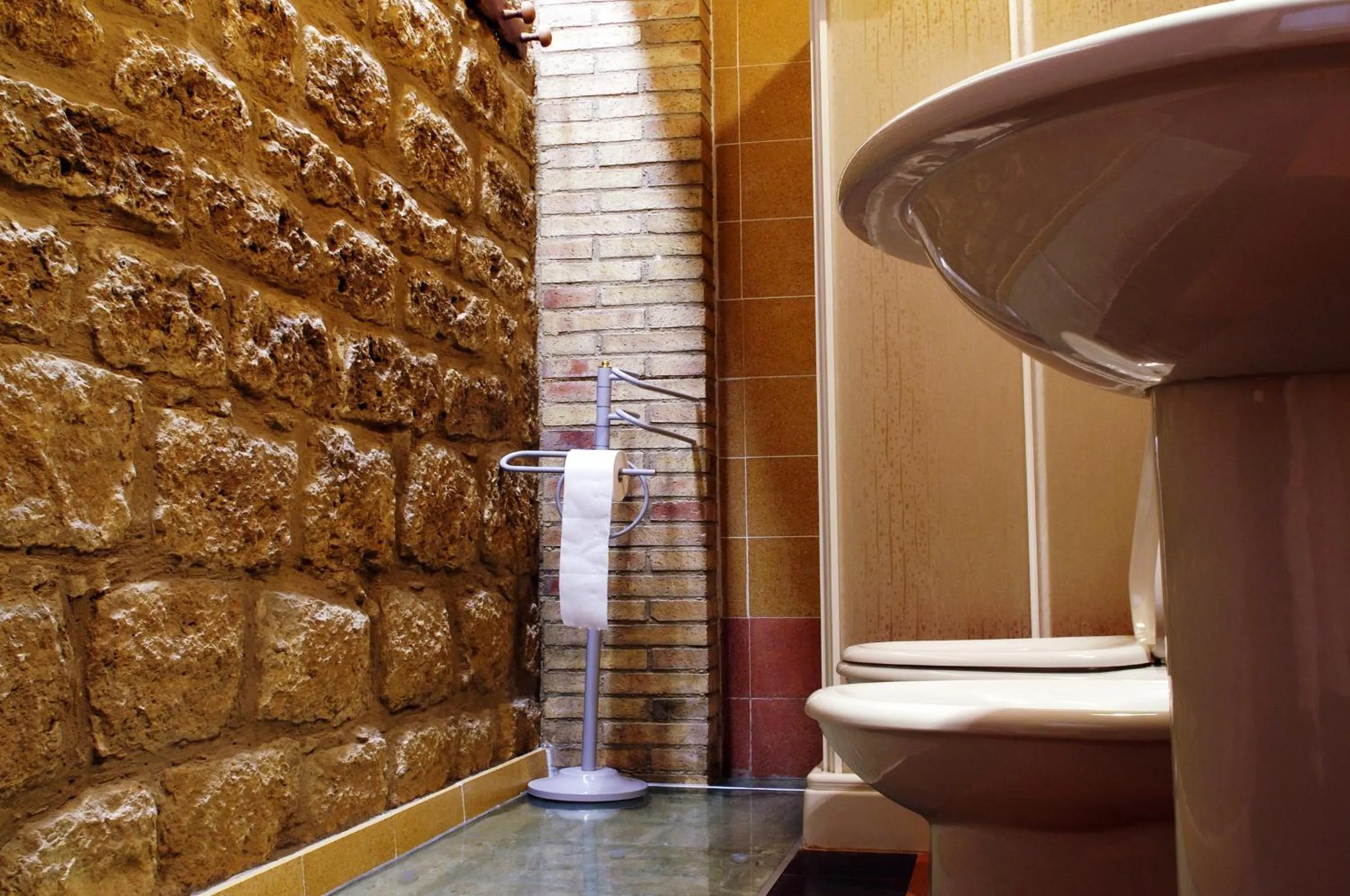 Bathroom in La Casa sulla Collina d'Oro