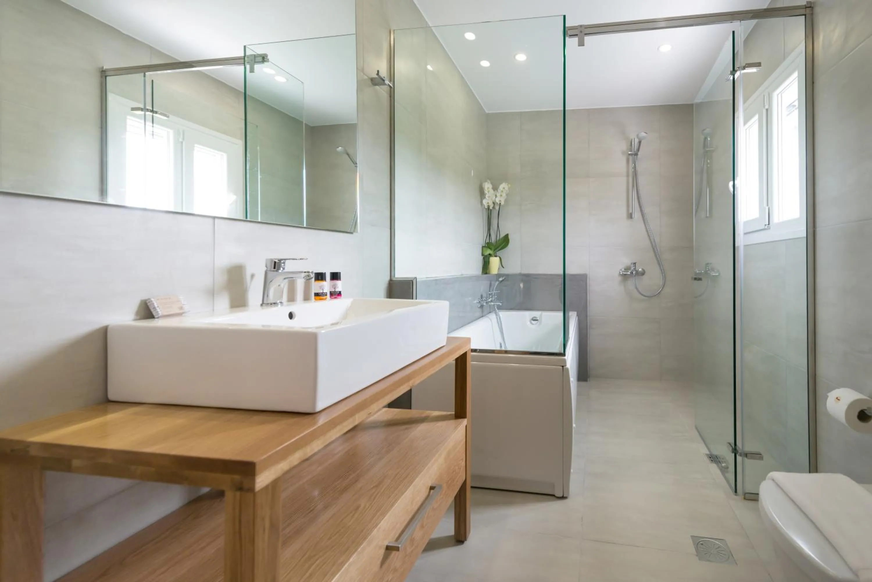 Bathroom in Erietta Aparthotel