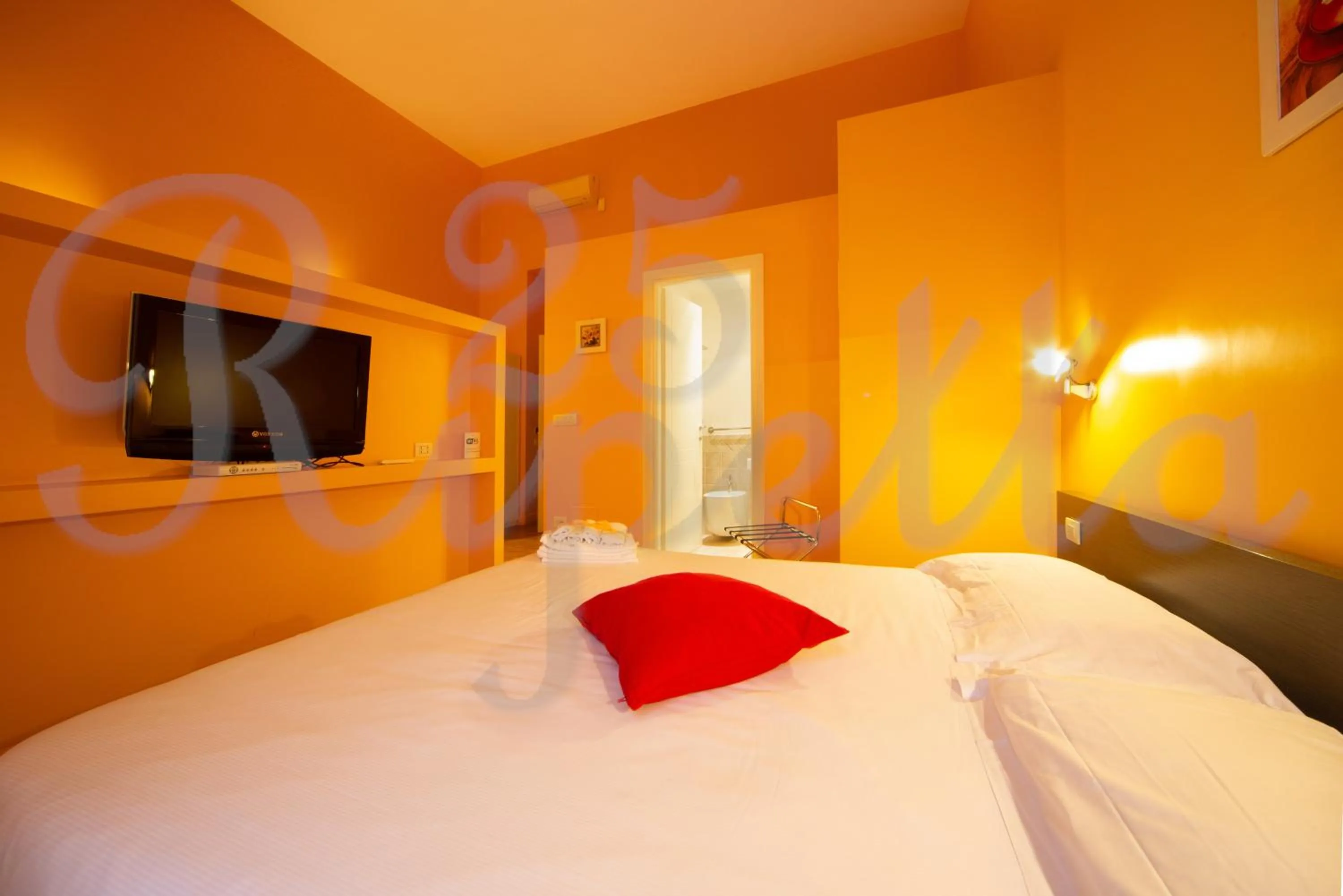 Photo of the whole room, Bed in Ripetta 25 Prestige Rooms