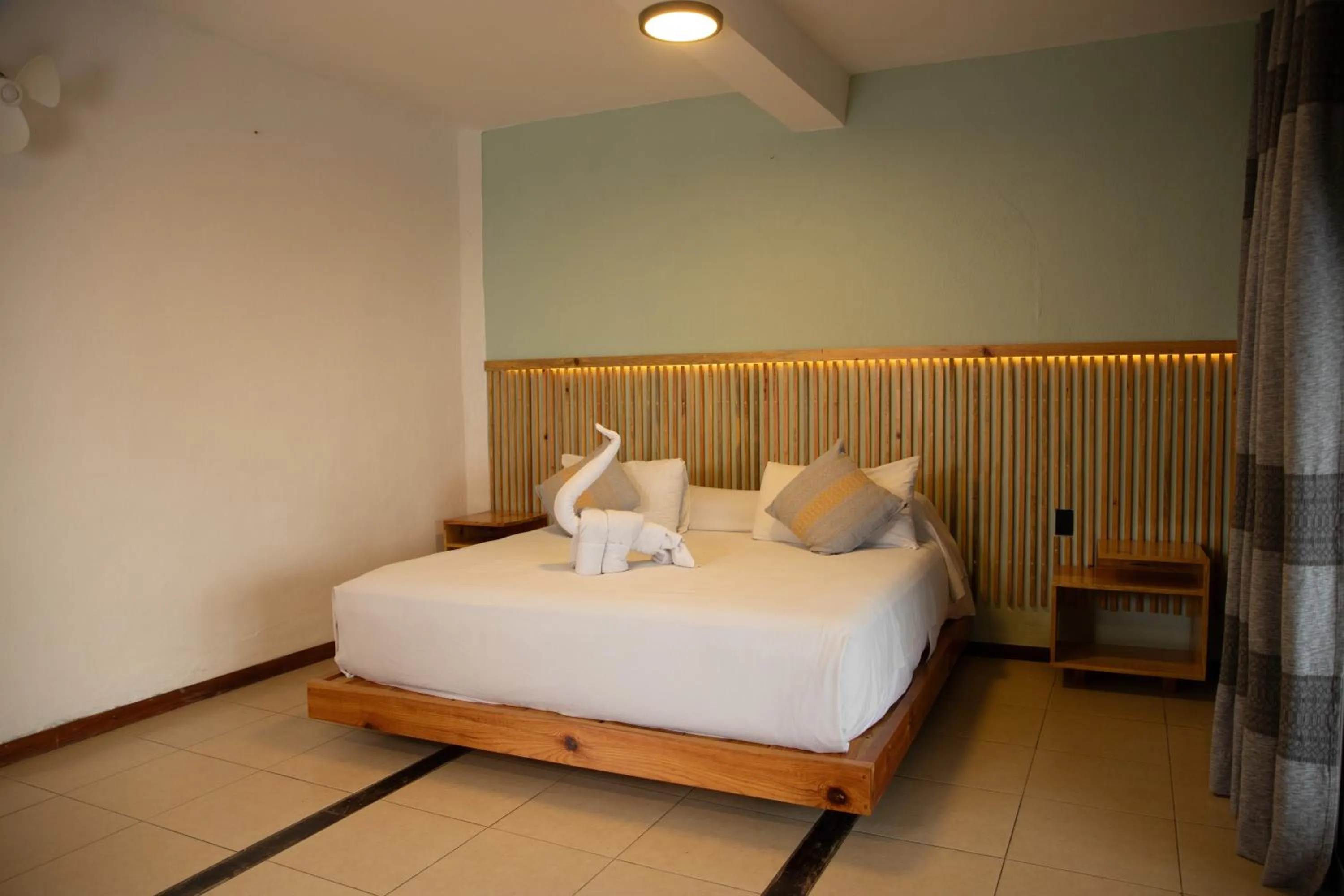 Photo of the whole room, Bed in Bungalows Zicatela