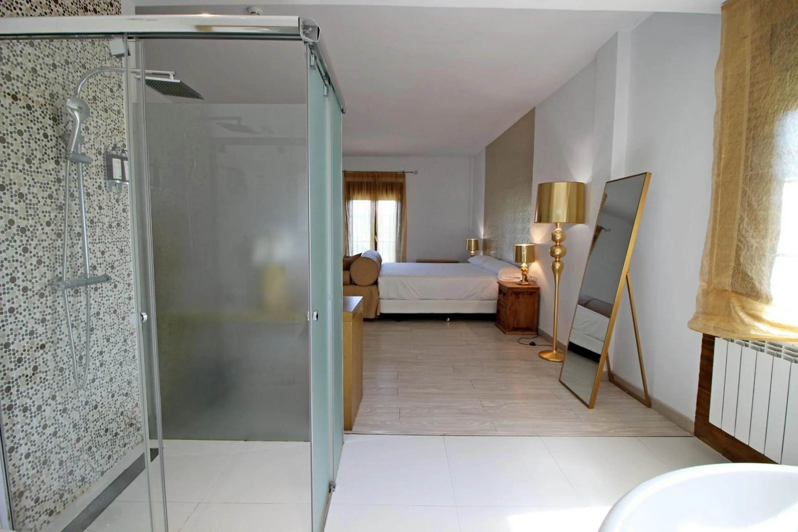 Shower, Bed in Villa Xarahiz