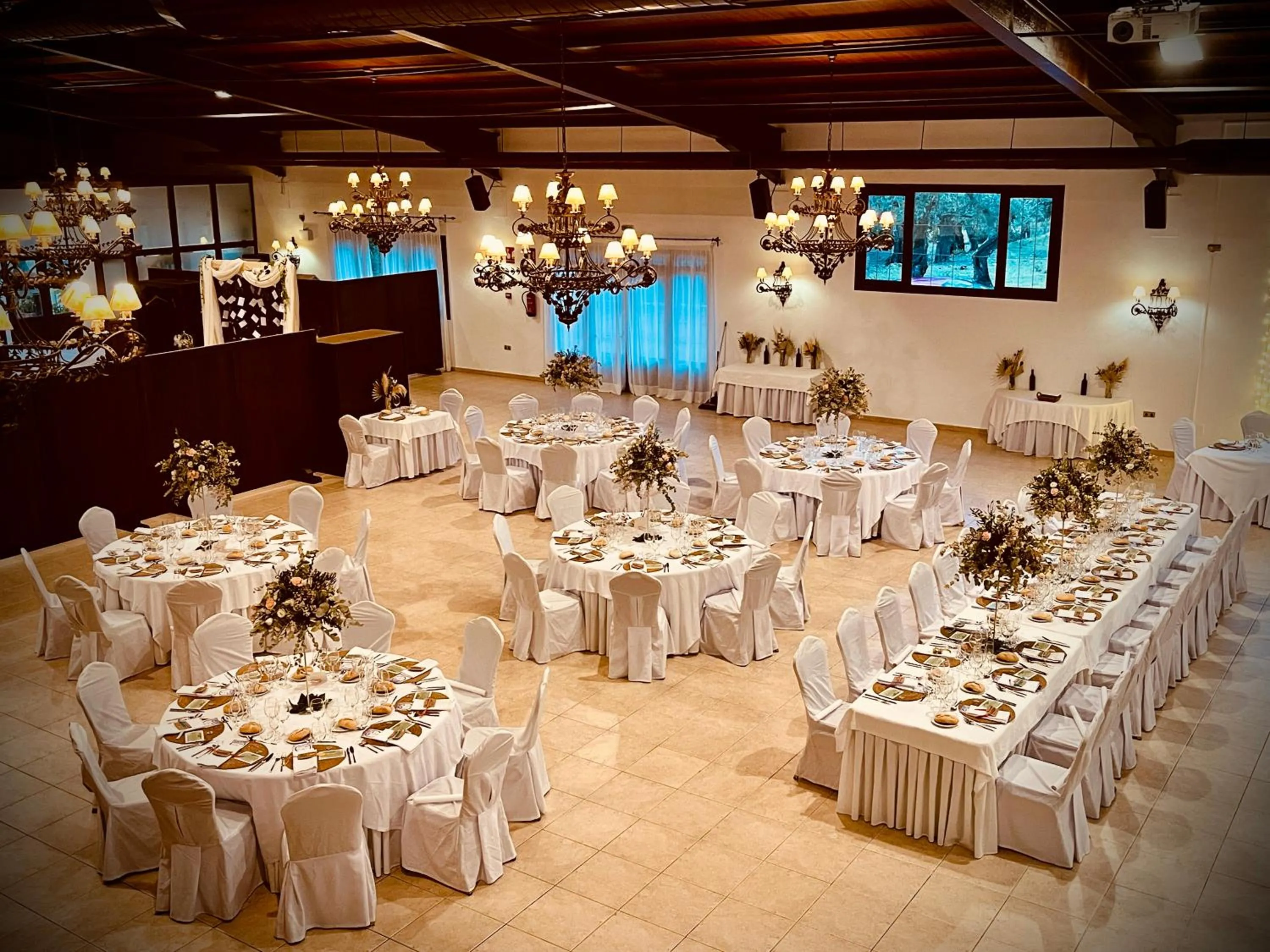 Banquet/Function facilities in Villa Xarahiz