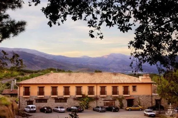 Facade/entrance in Villa Xarahiz