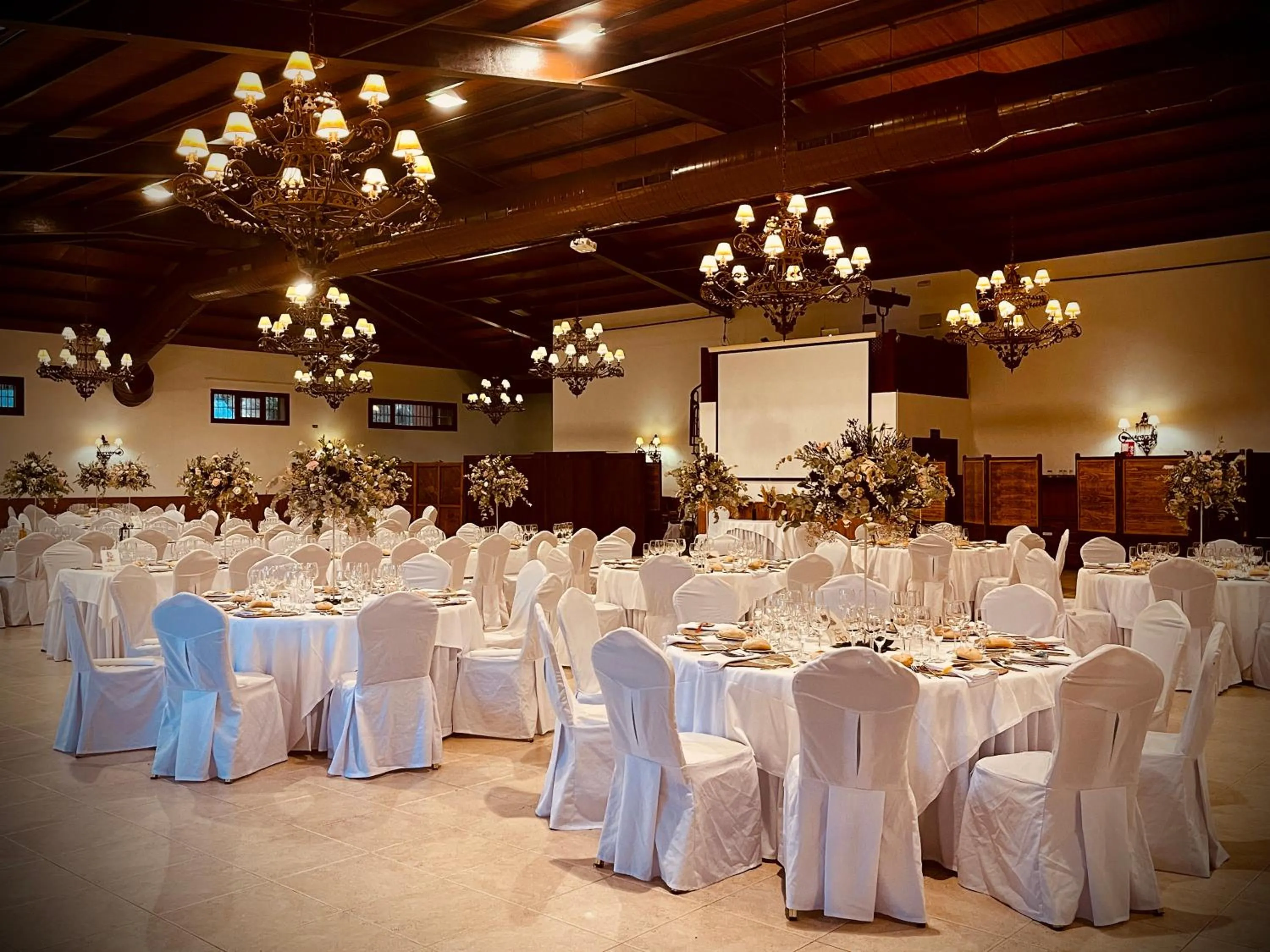 Banquet/Function facilities in Villa Xarahiz