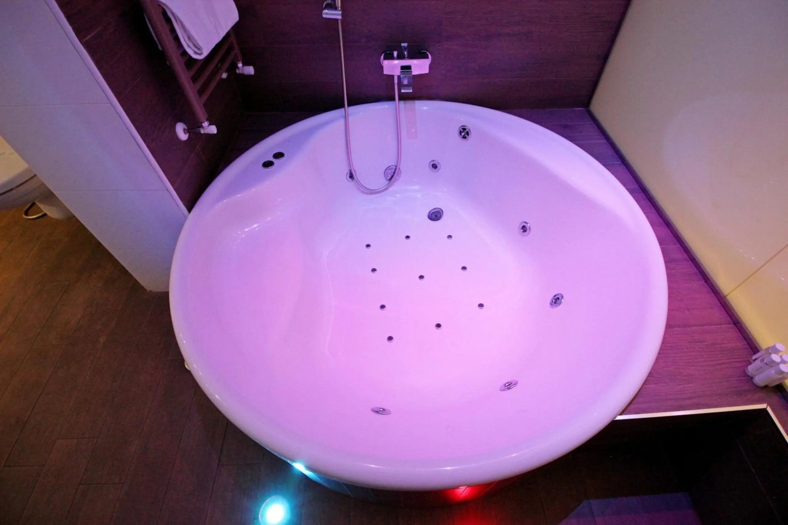 Hot Tub in Villa Xarahiz