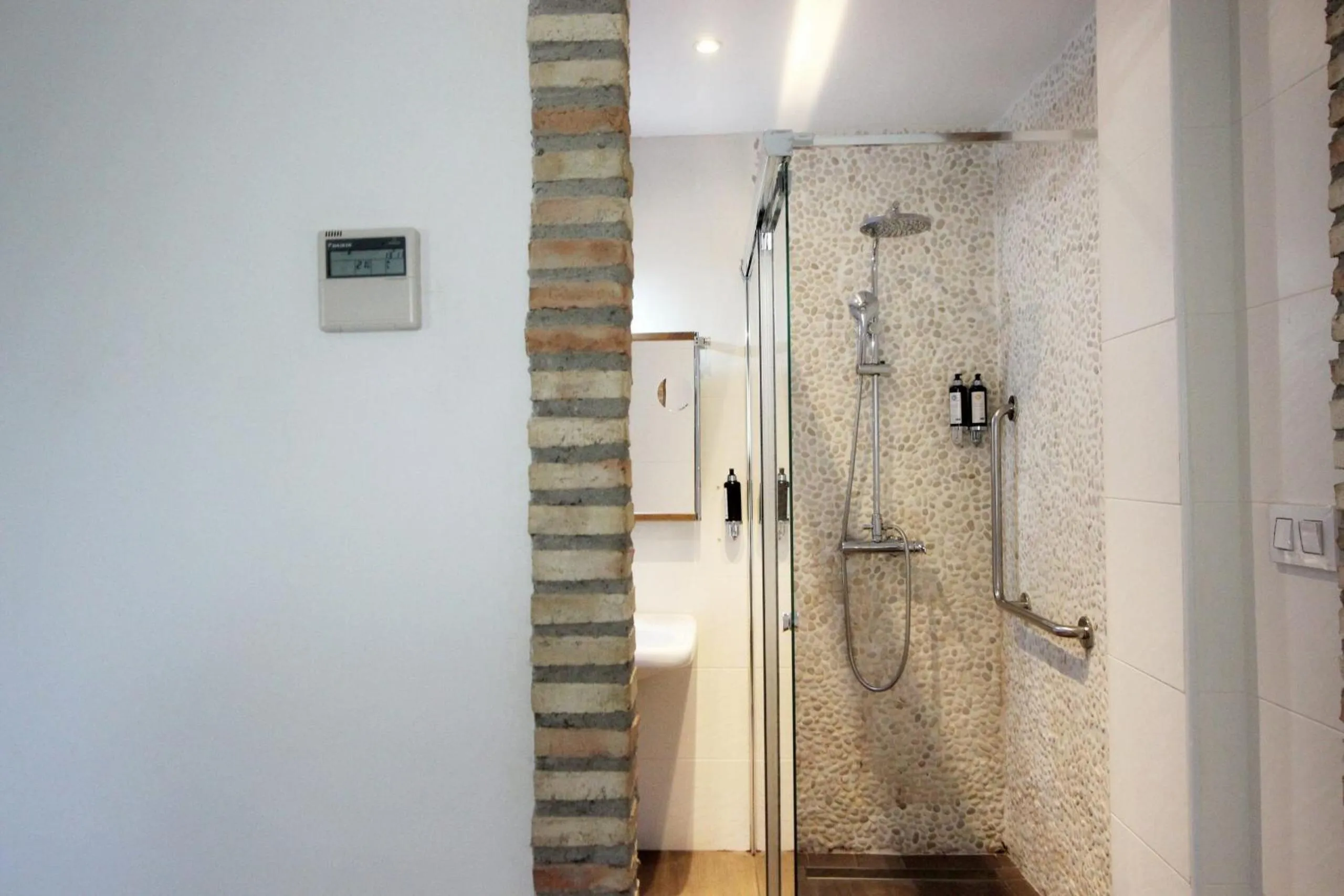 Shower in Villa Xarahiz