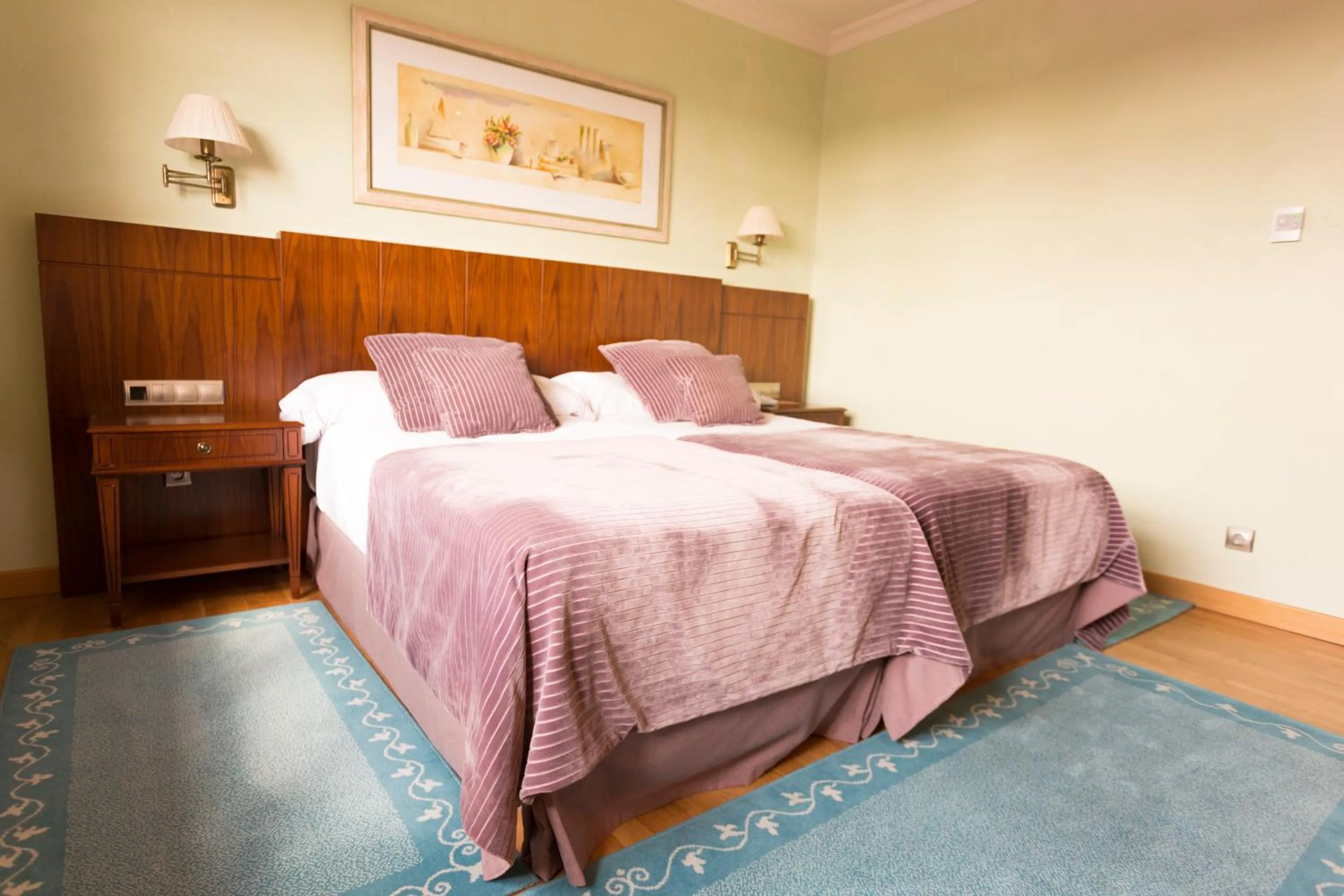 Bedroom, Bed in Hotel Torremilanos