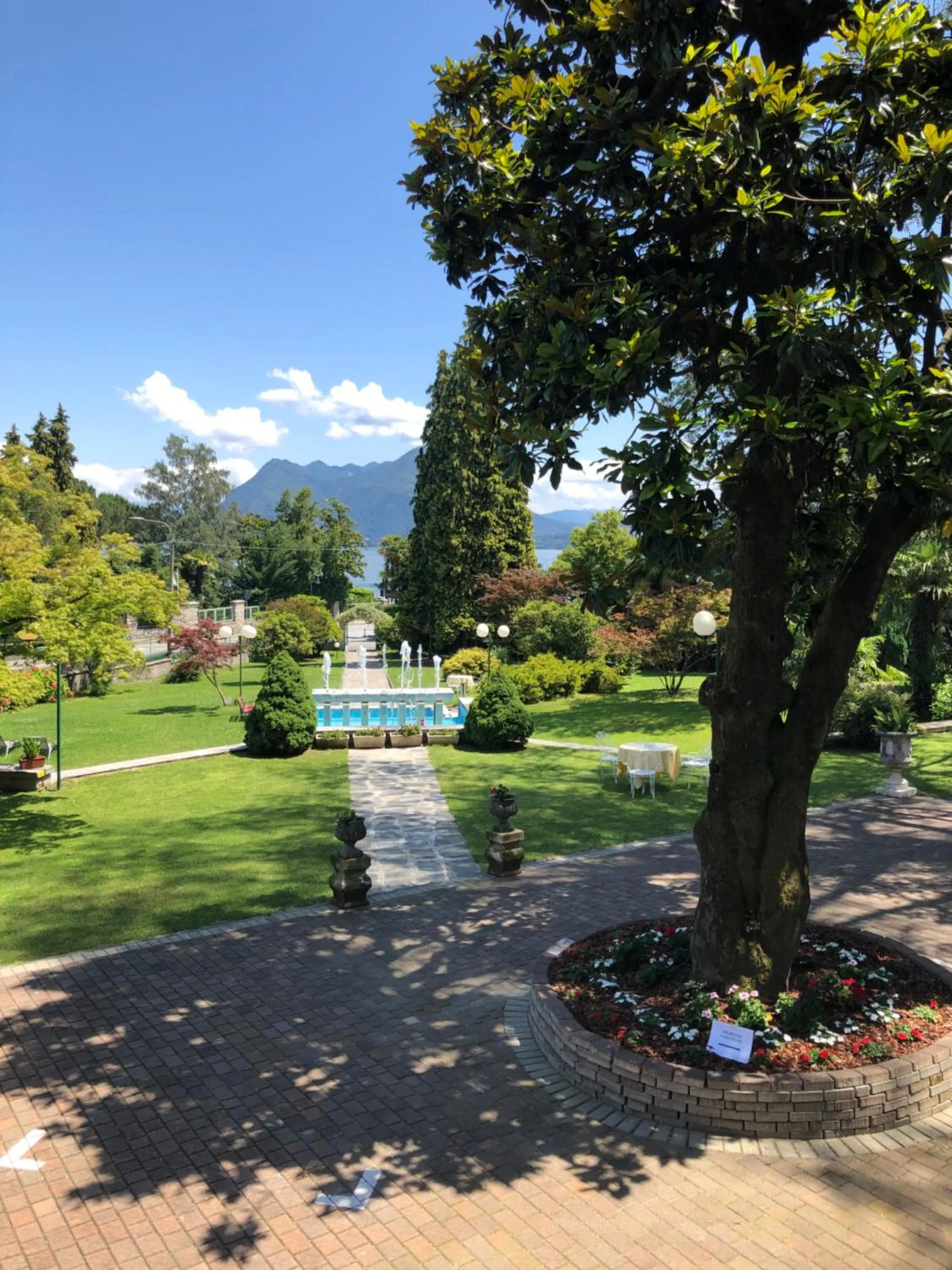 Property building in Hotel La Fontana