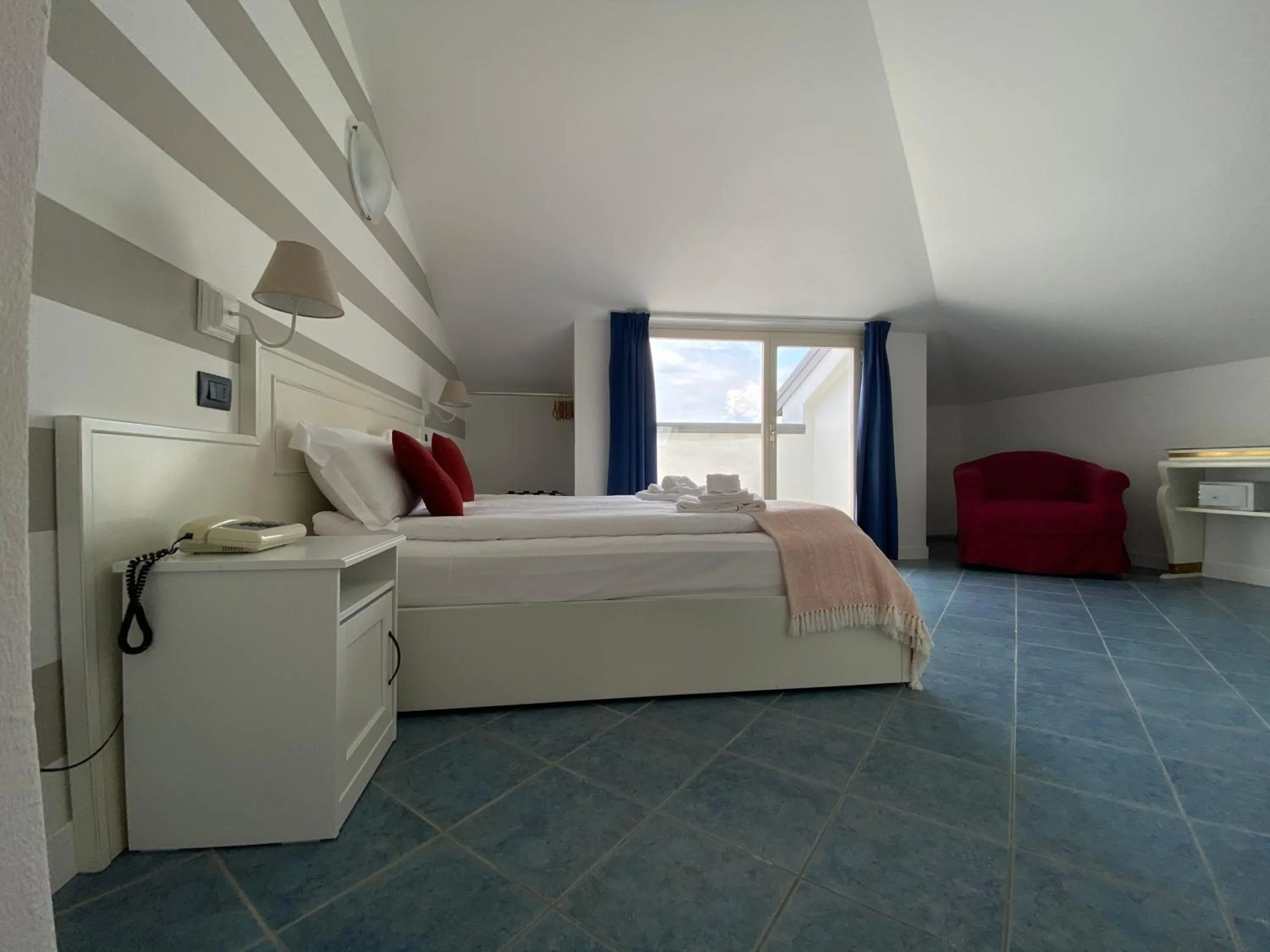 Decorative detail, Bed in Hotel La Fontana