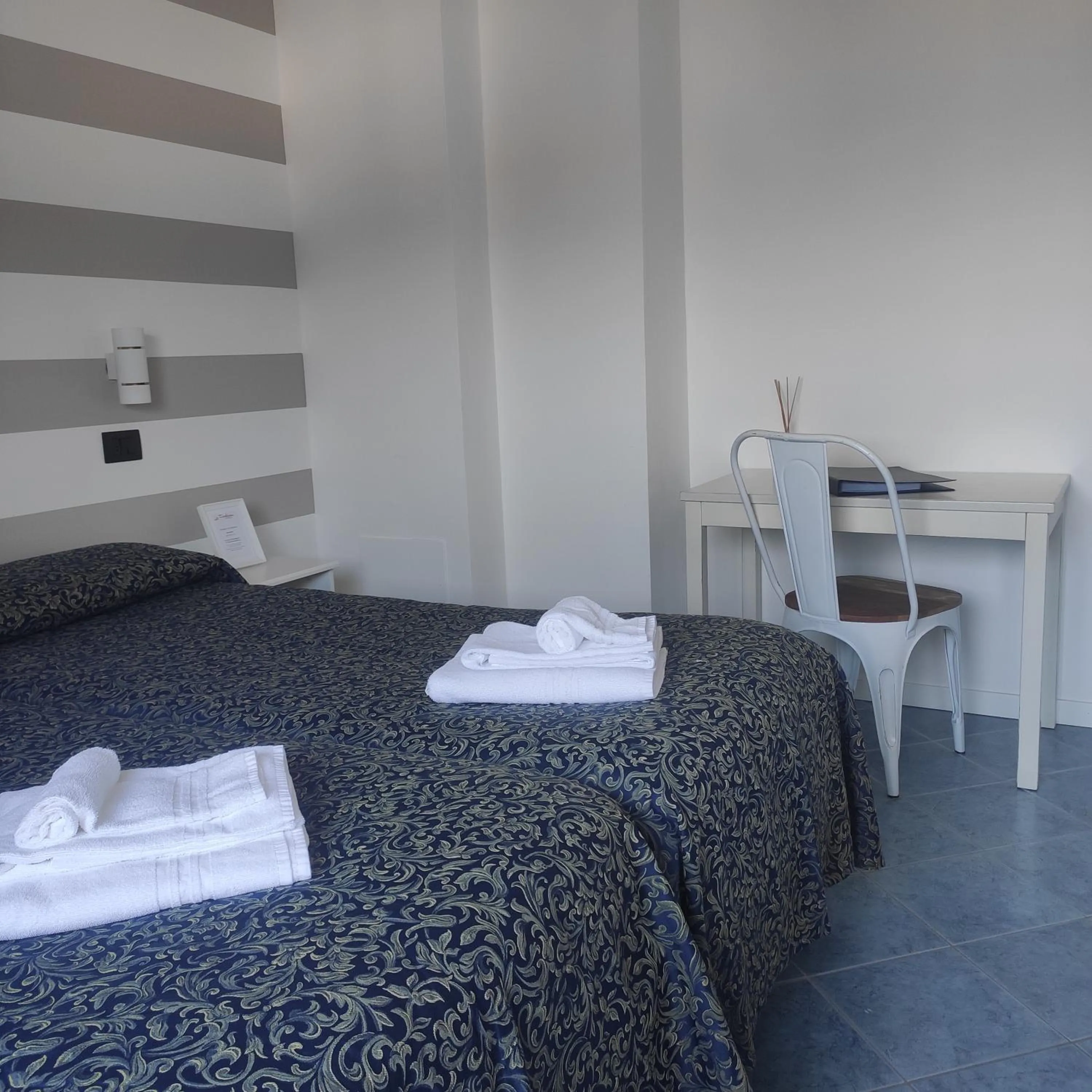 Bedroom, Bed in Hotel La Fontana