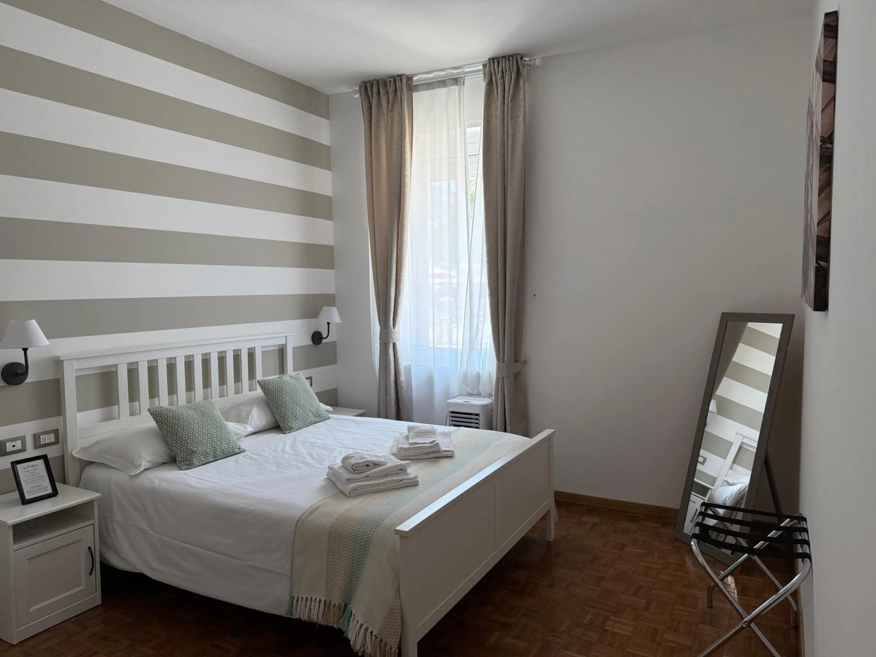 Bedroom, Bed in Hotel La Fontana