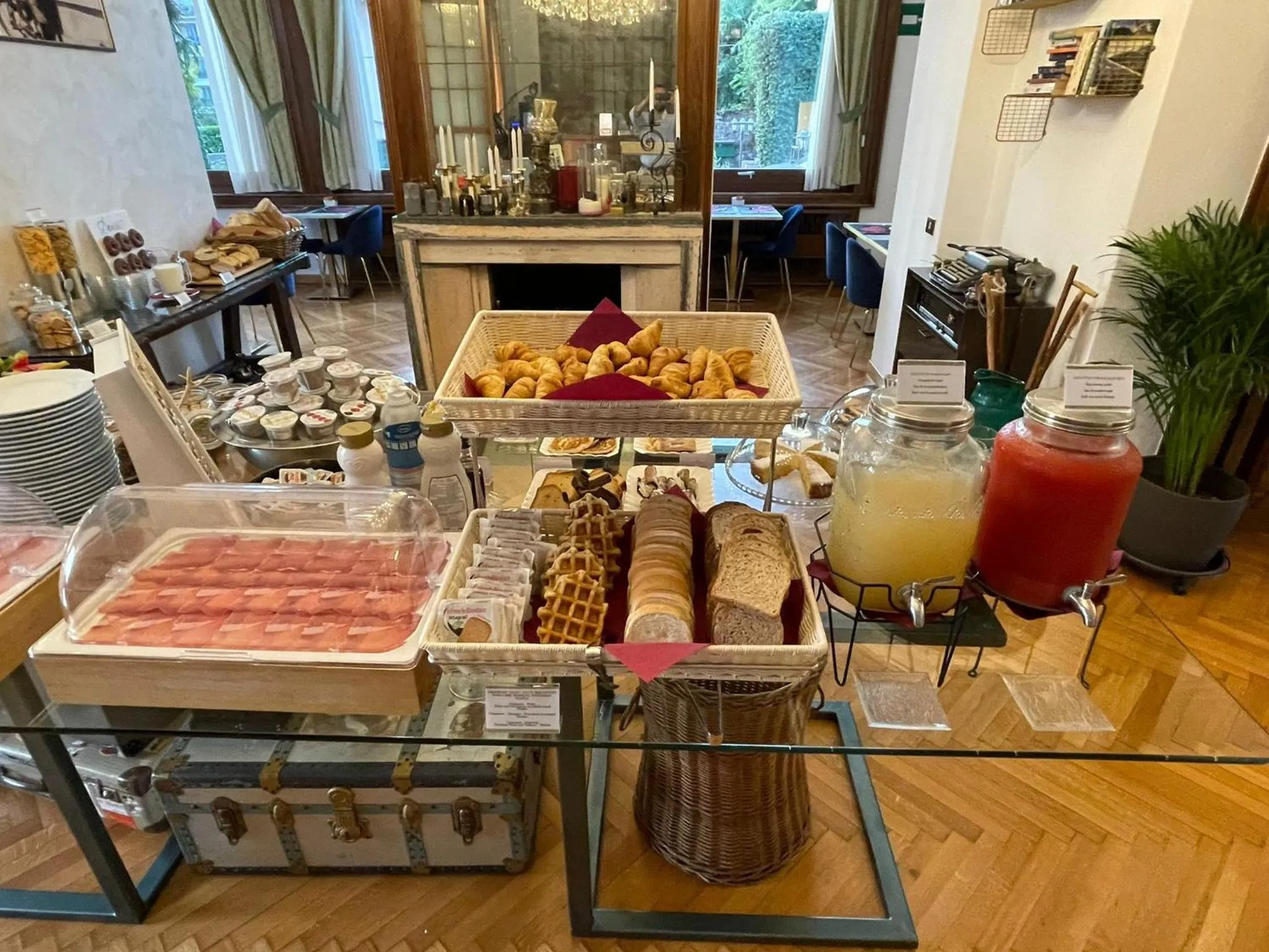 Breakfast in Hotel La Fontana