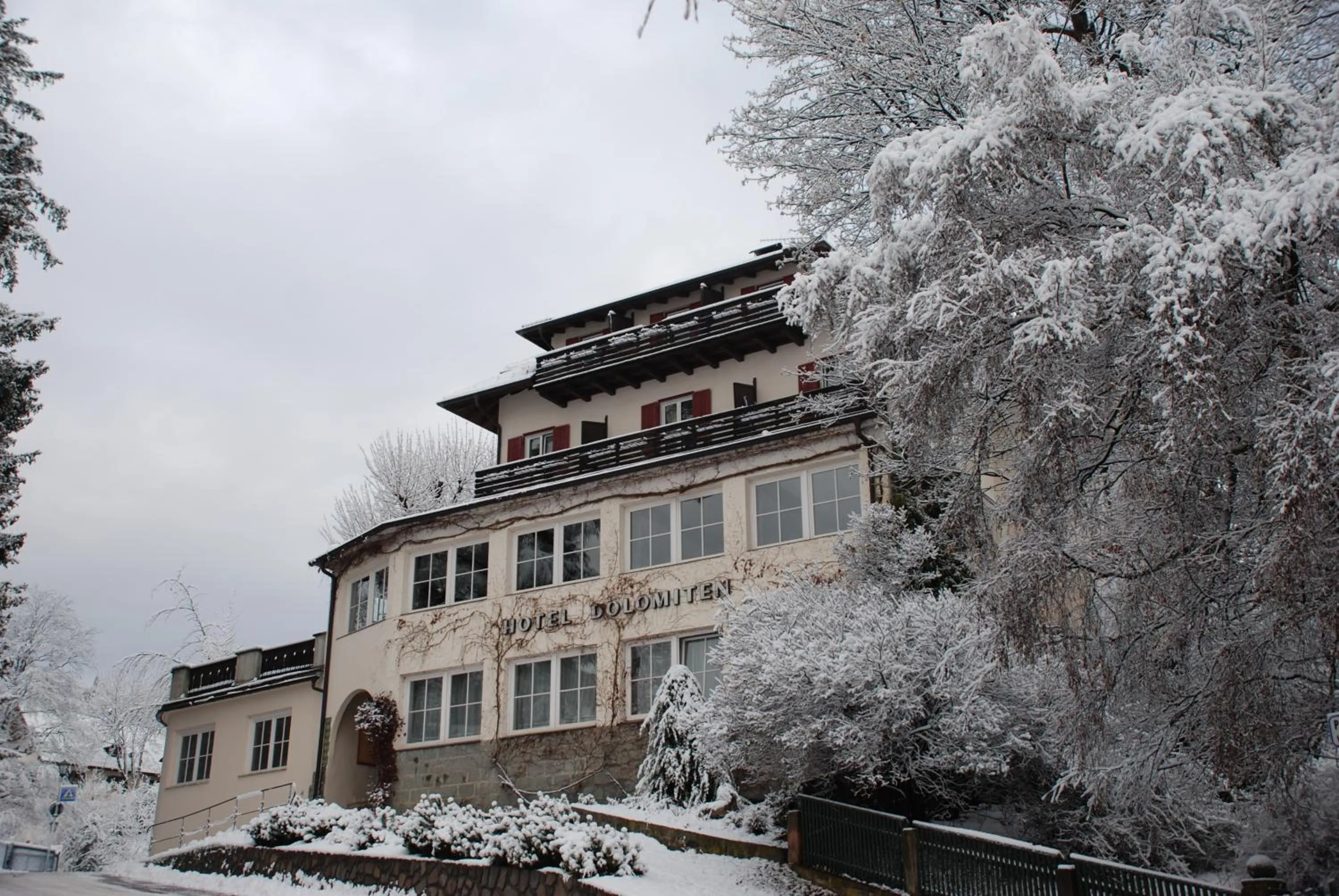 Hotel Dolomiten