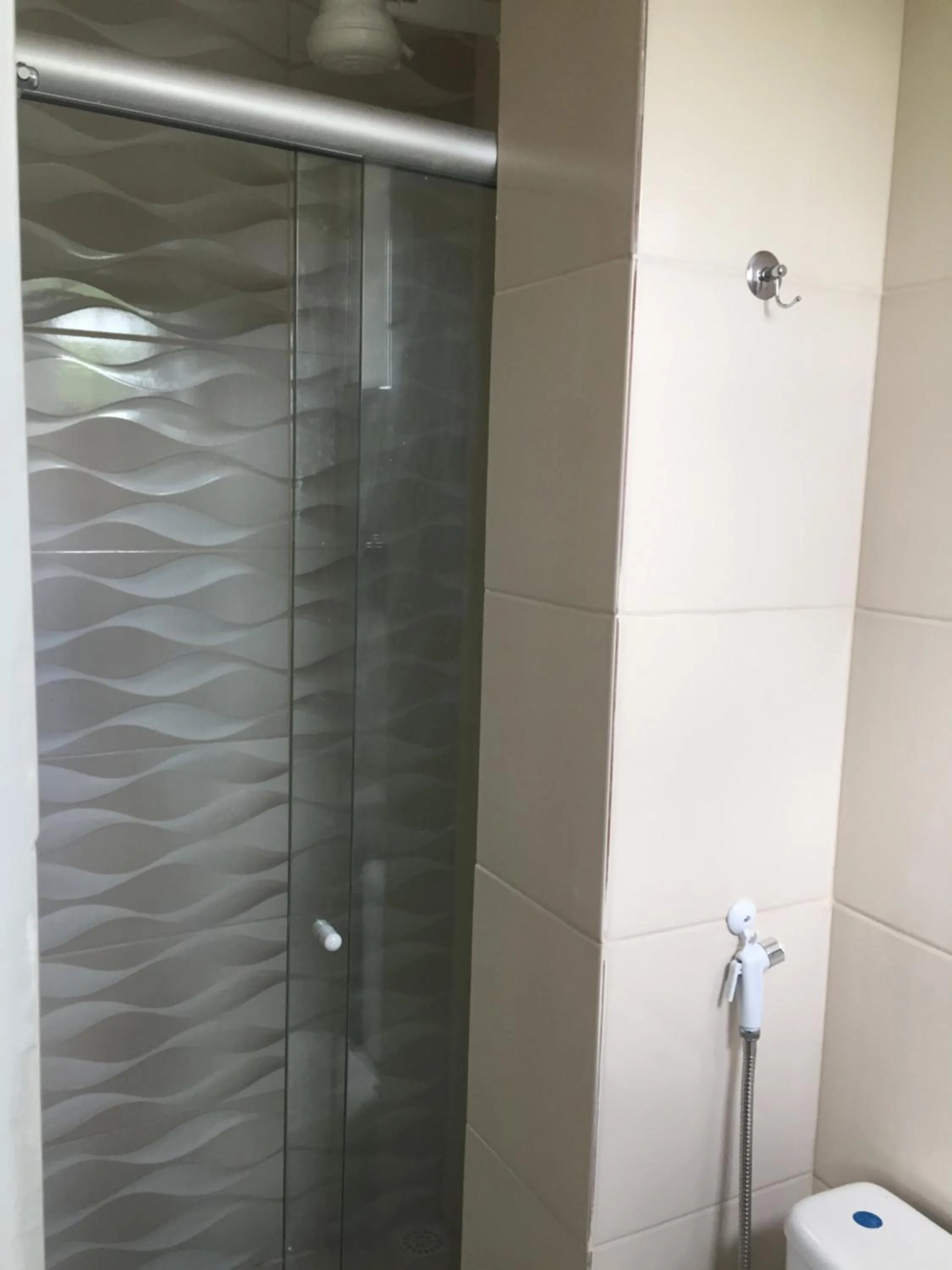 Shower in Hangar House