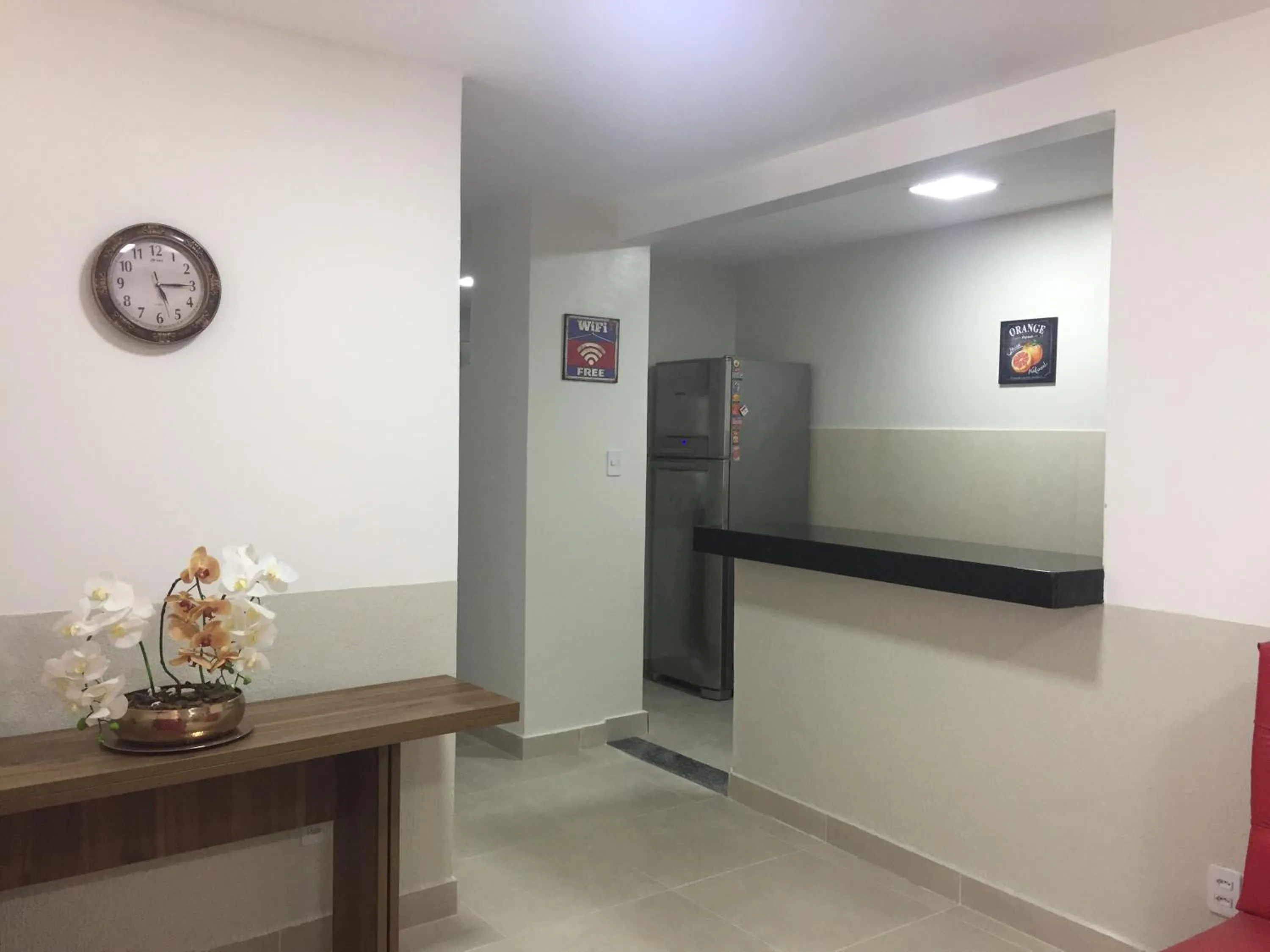 Kitchen or kitchenette in Hangar House