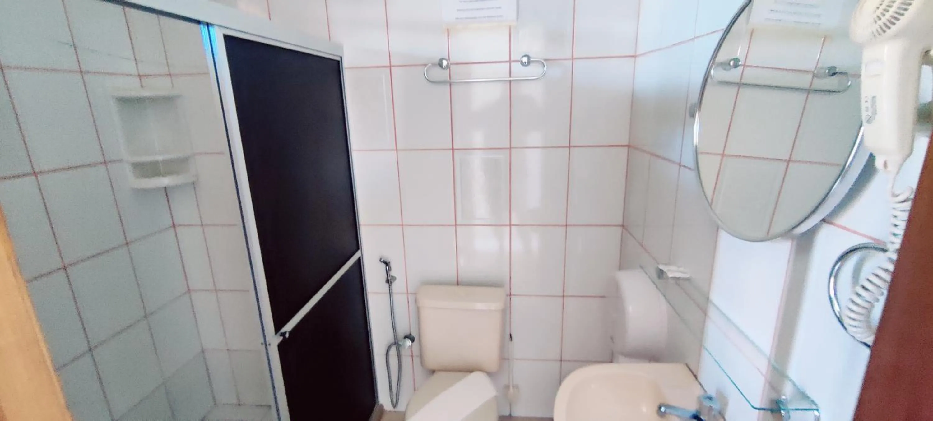 Shower in Pousada Tropicalia