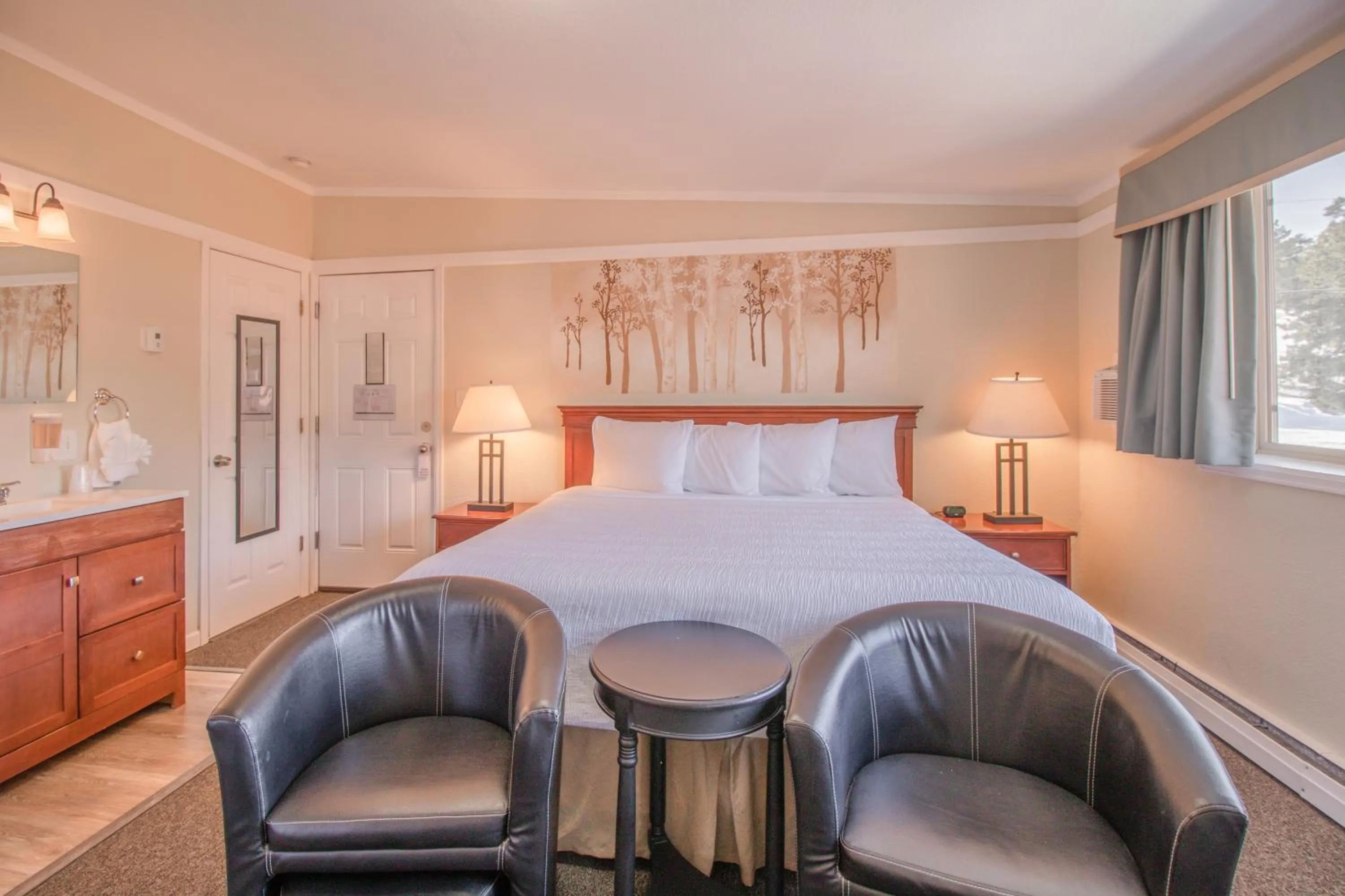 Bedroom, Bed in Murphy's River Lodge