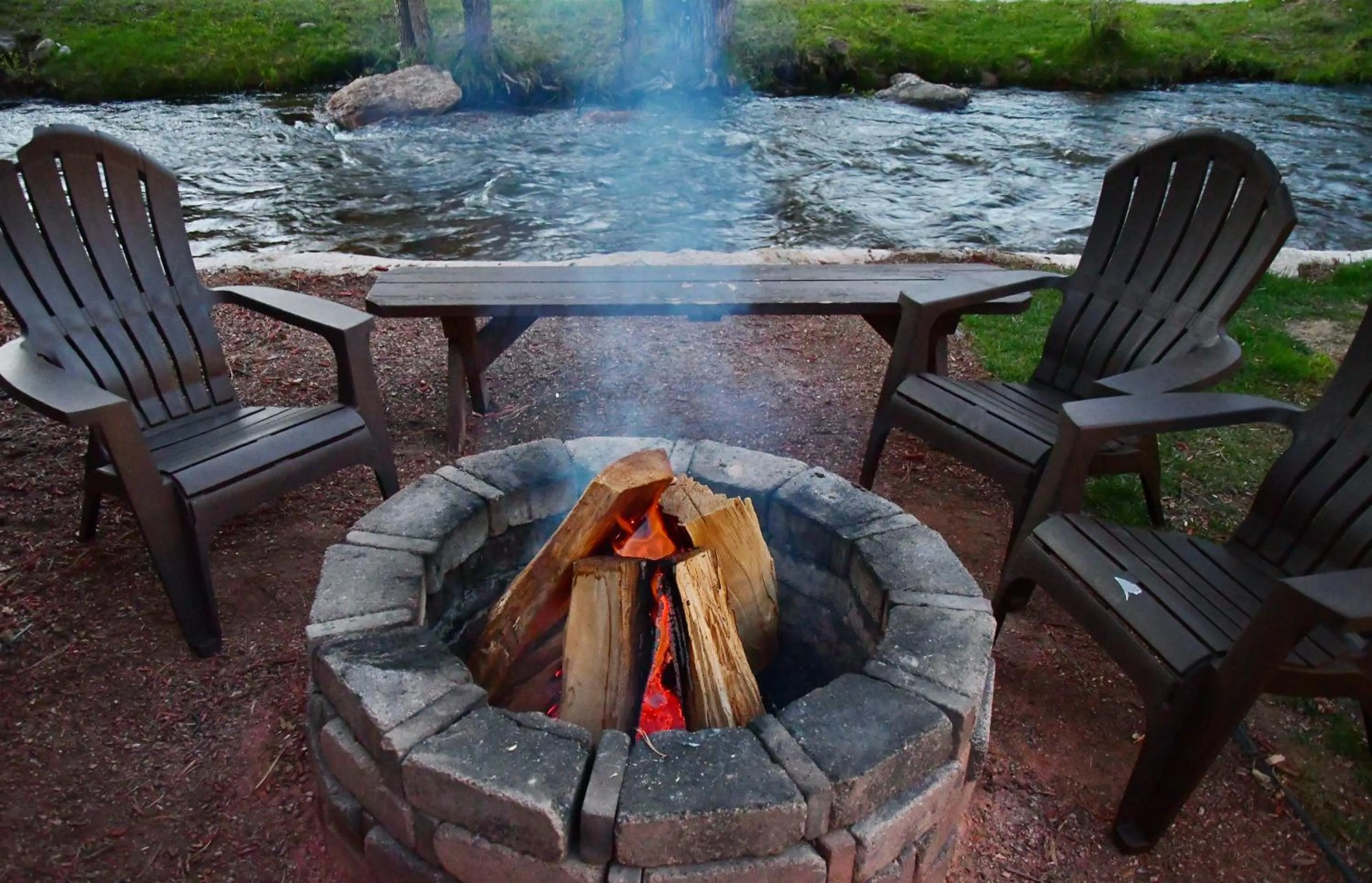 BBQ facilities in Murphy's River Lodge