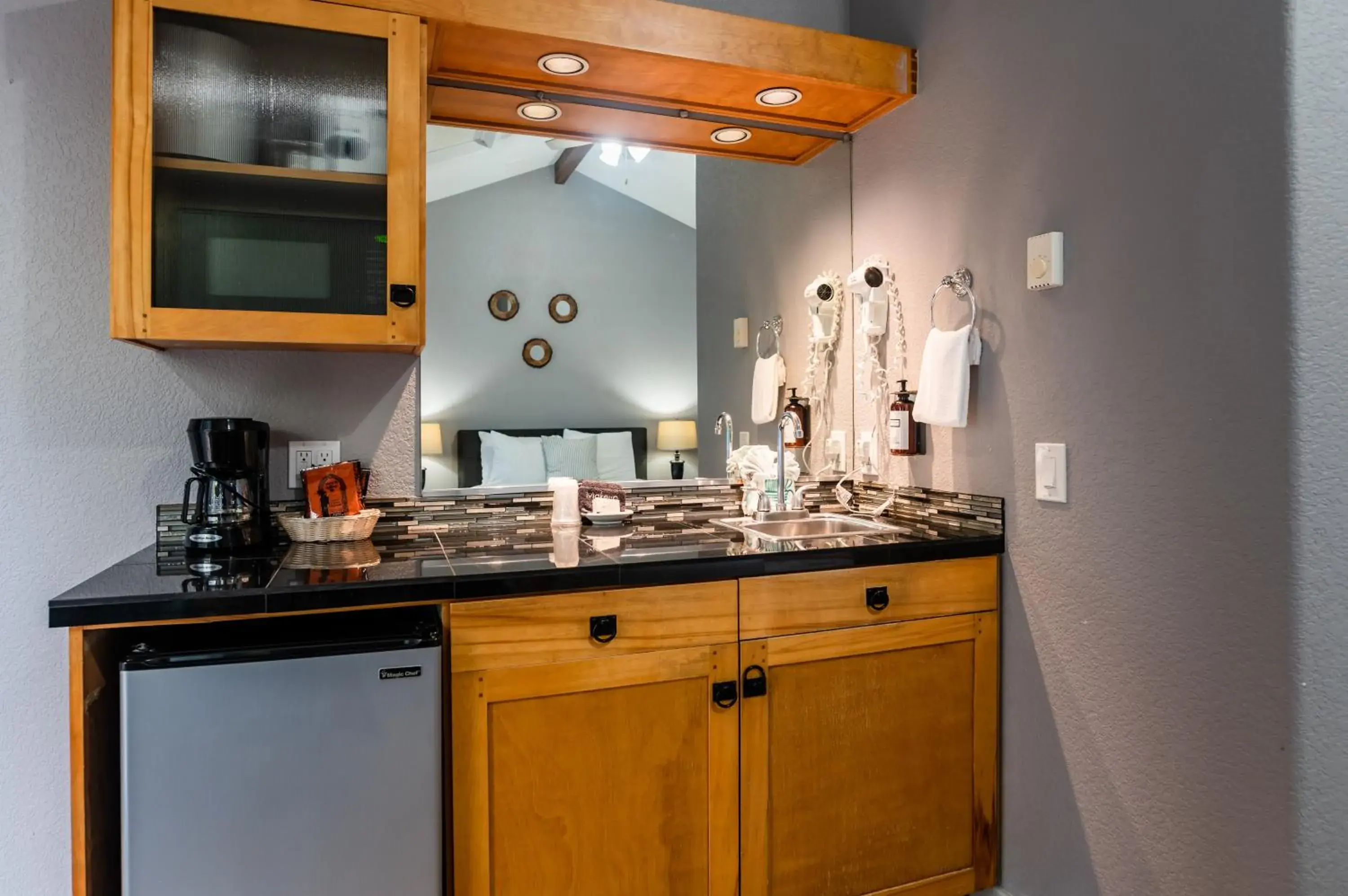 Inn at Haystack Rock Inn at Haystack Rock