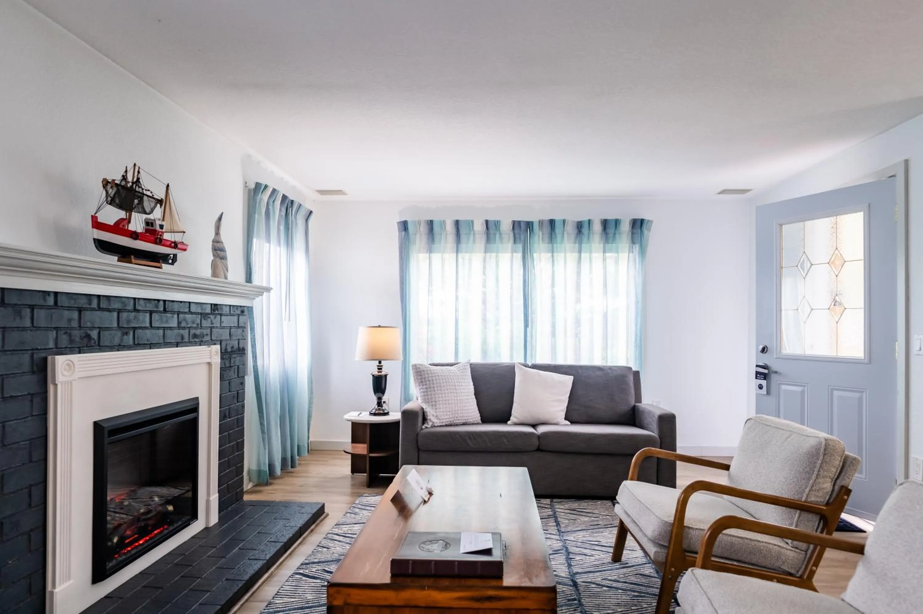 Inn at Haystack Rock