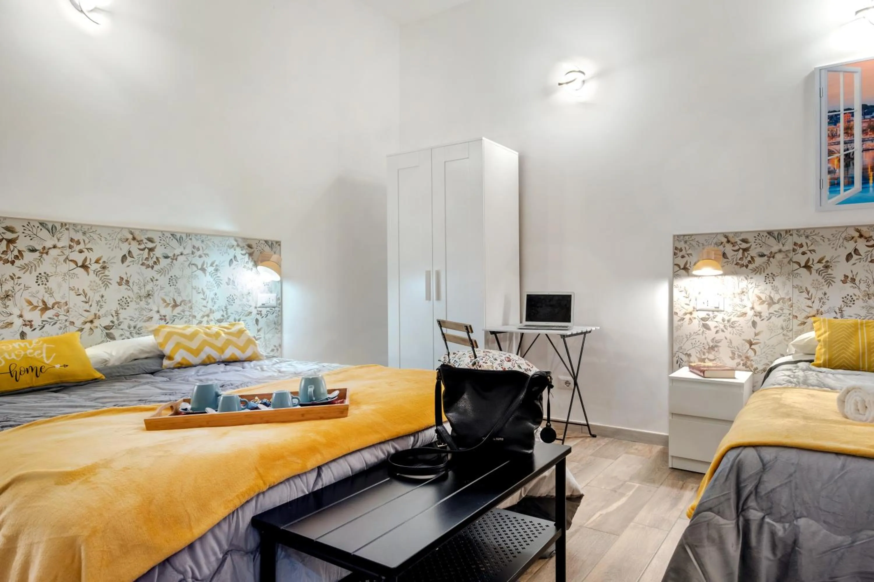 View (from property/room), Bed in Vatican36 Guest House