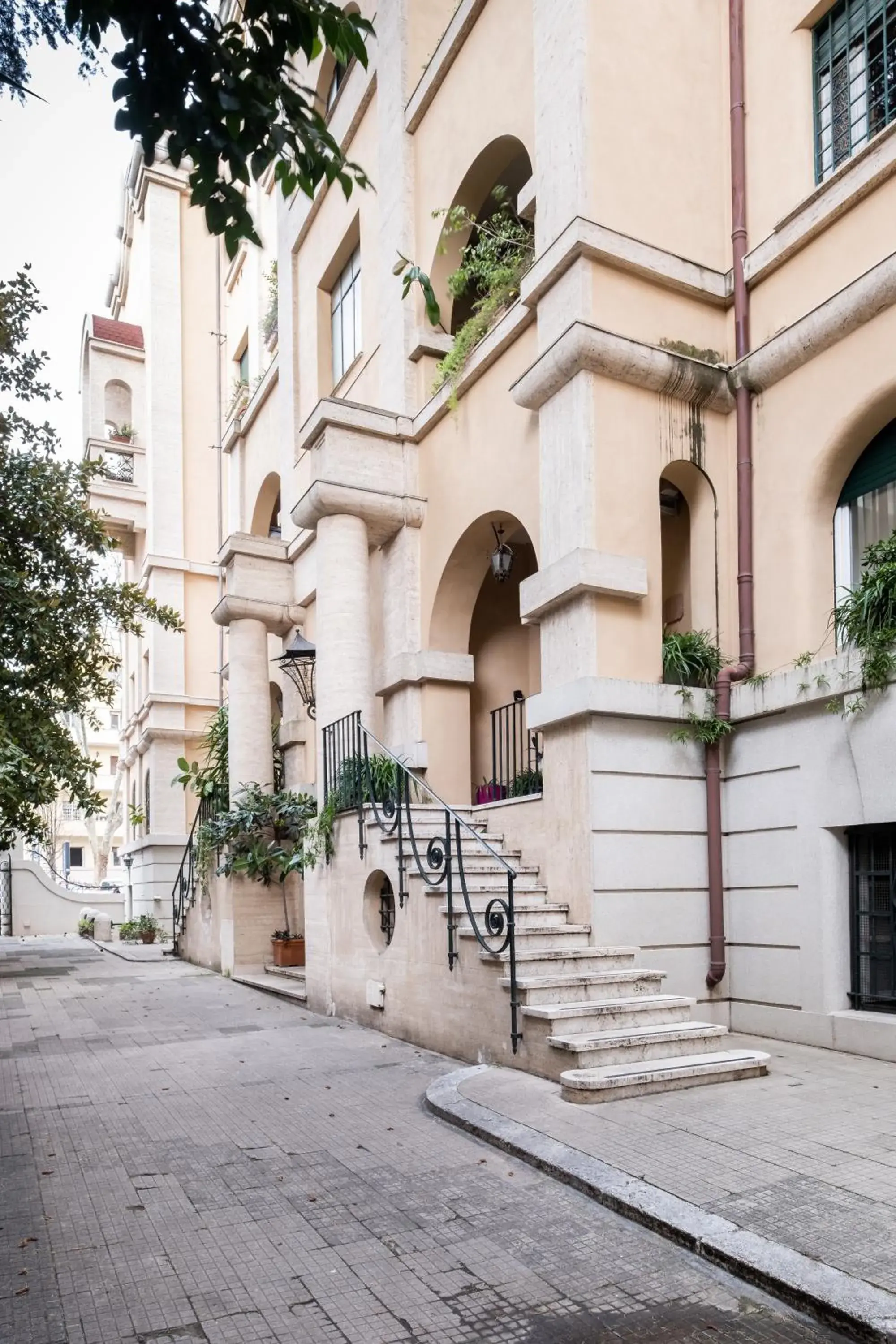 Property building in Vatican36 Guest House Property building in Vatican36 Guest House