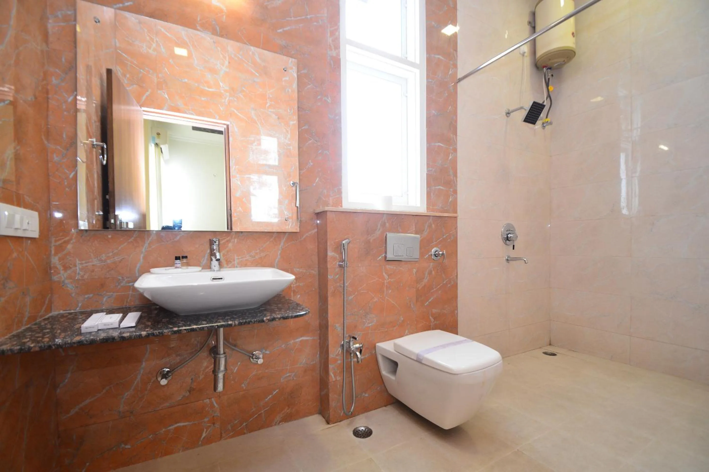 Bathroom in Hotel Sapphire World