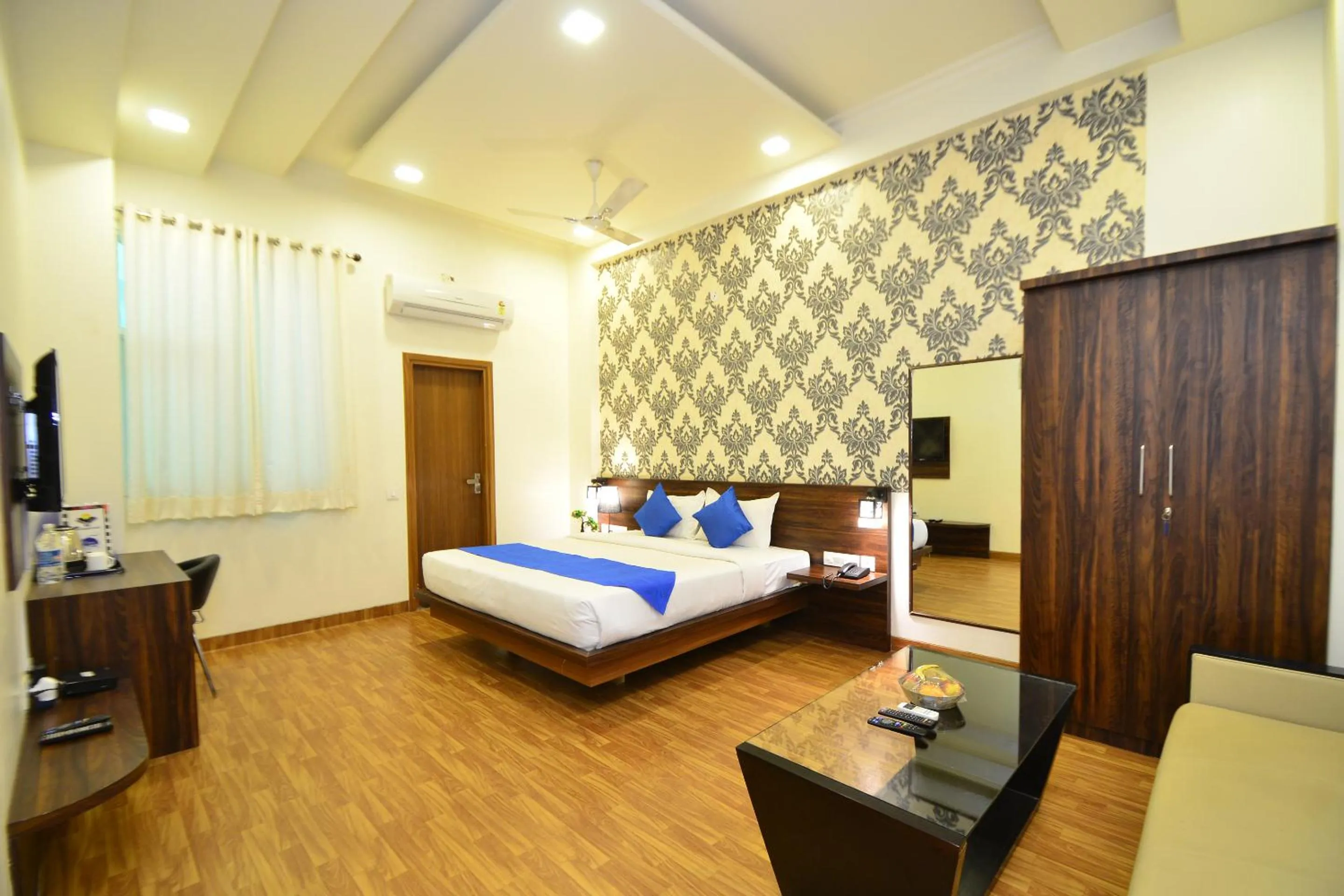 Bedroom in Hotel Sapphire World