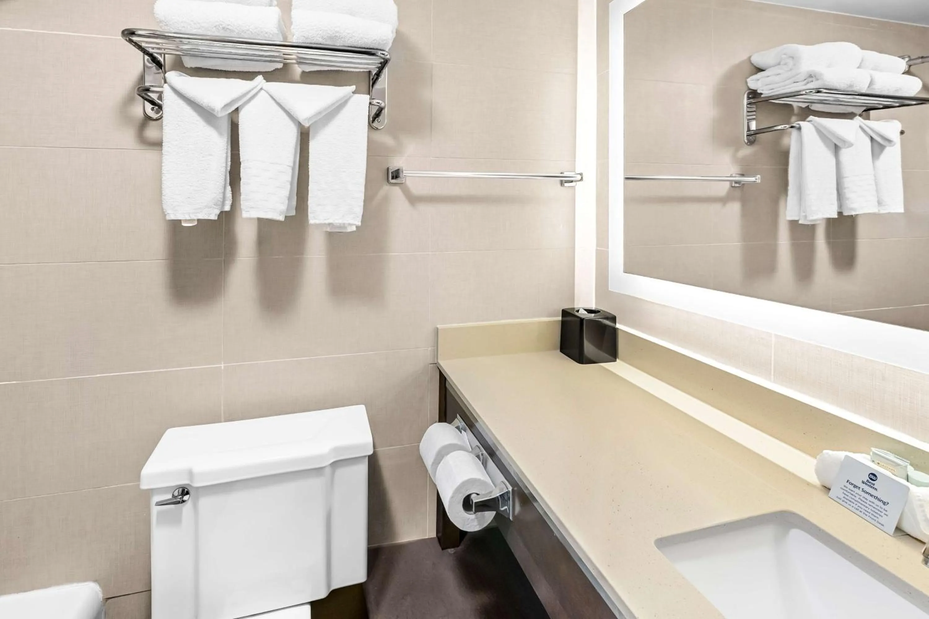 Bathroom in Best Western Inn at Ramsey