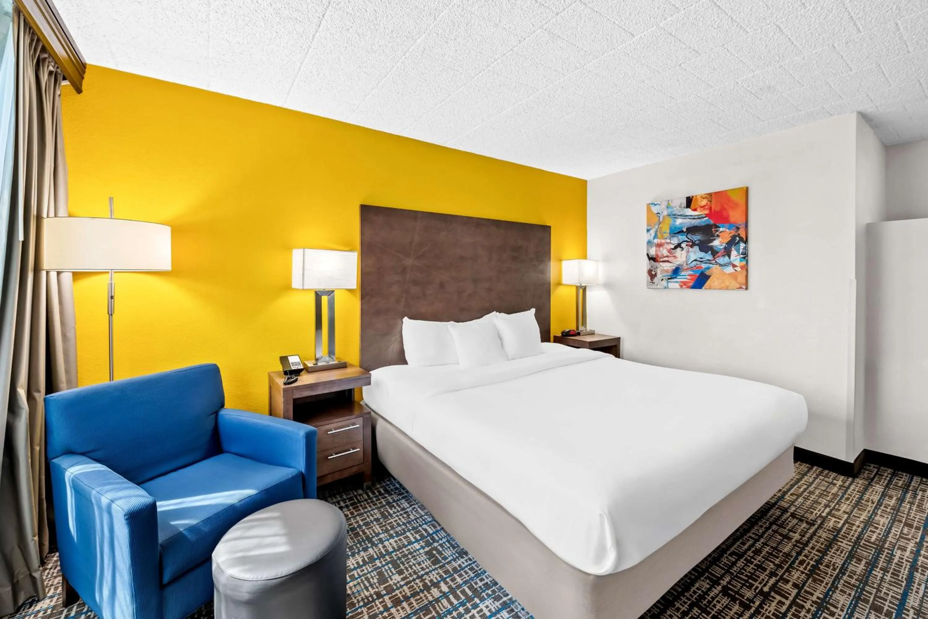 Bedroom, Bed in Best Western Inn at Ramsey