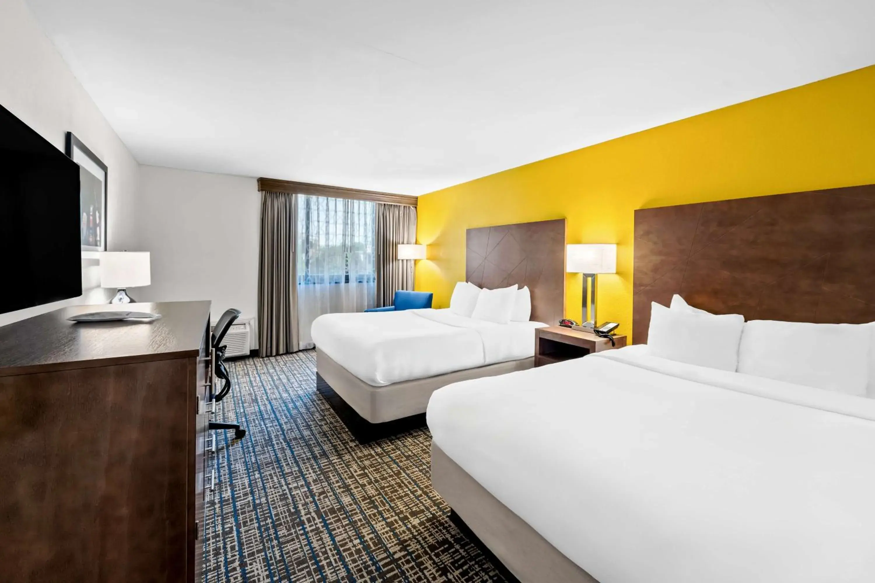 Bedroom, Bed in Best Western Inn at Ramsey Bedroom, Bed in Best Western Inn at Ramsey