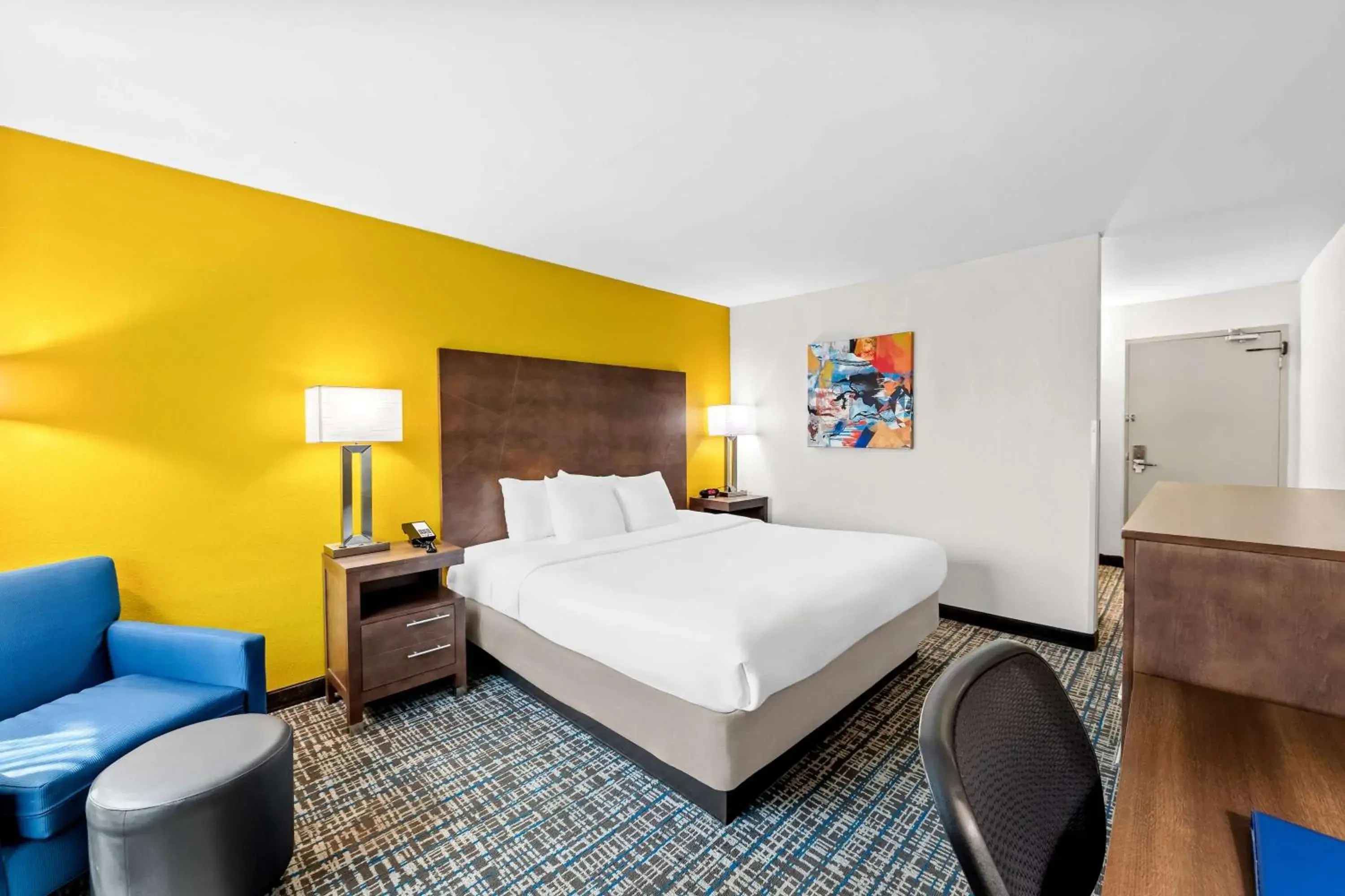 Bedroom, Bed in Best Western Inn at Ramsey Bedroom, Bed in Best Western Inn at Ramsey