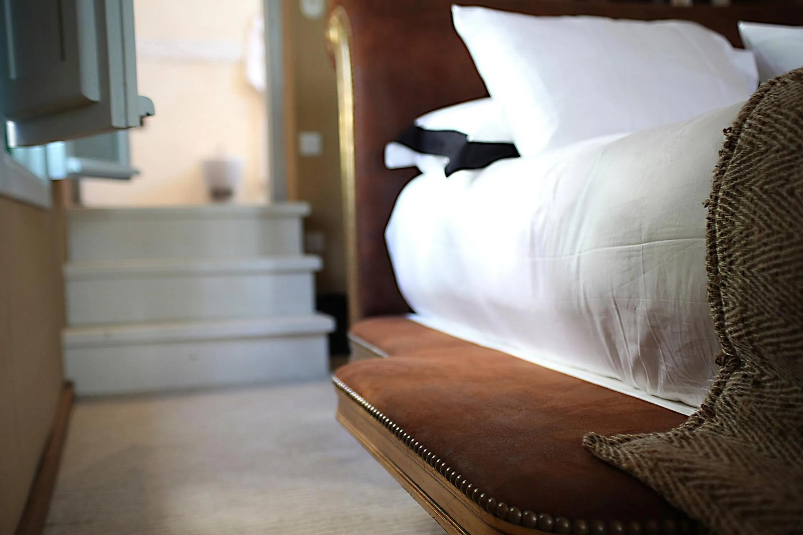 Decorative detail, Bed in L'Alcazar