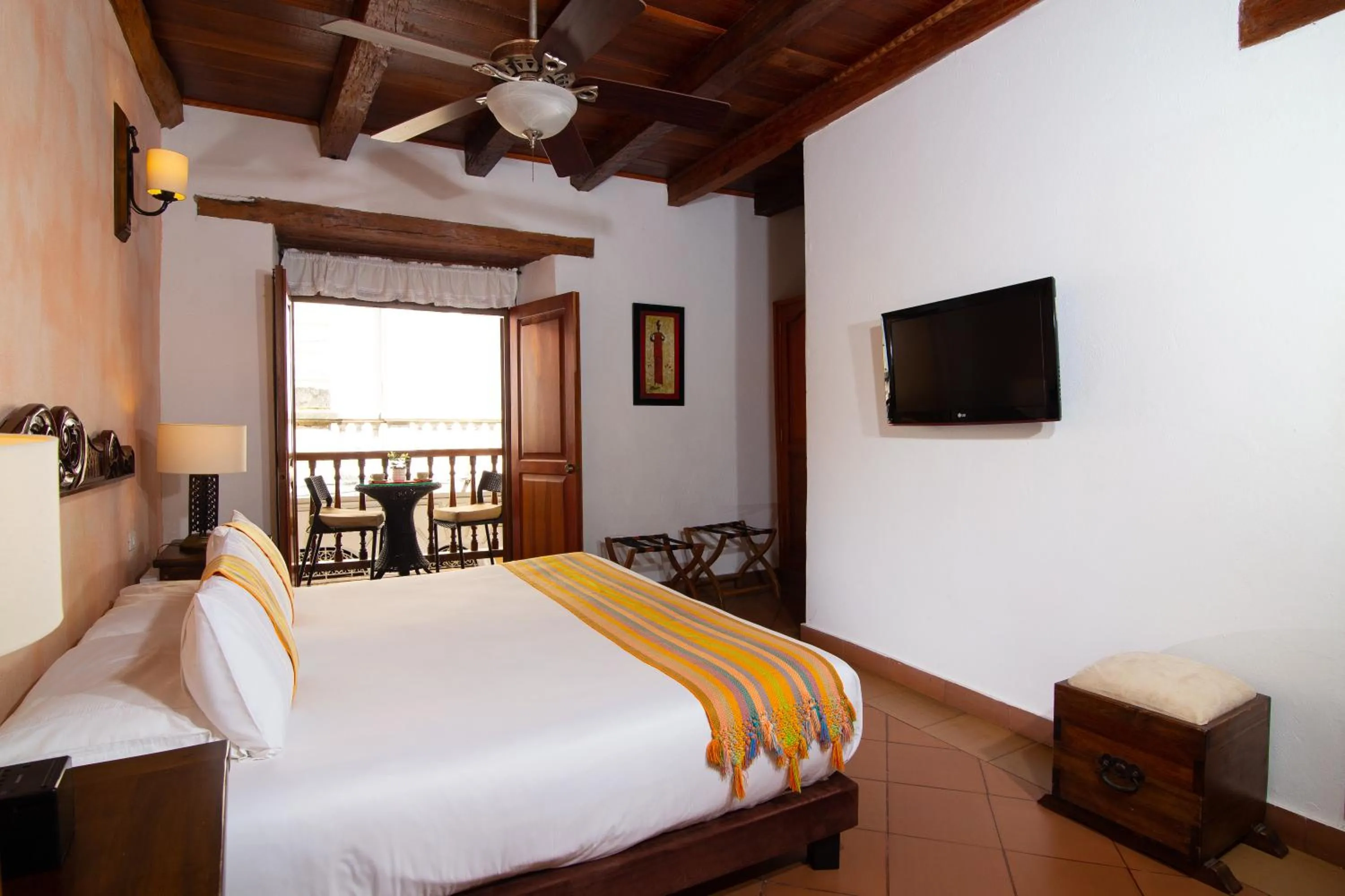 Photo of the whole room in Hotel Boutique Las Carretas