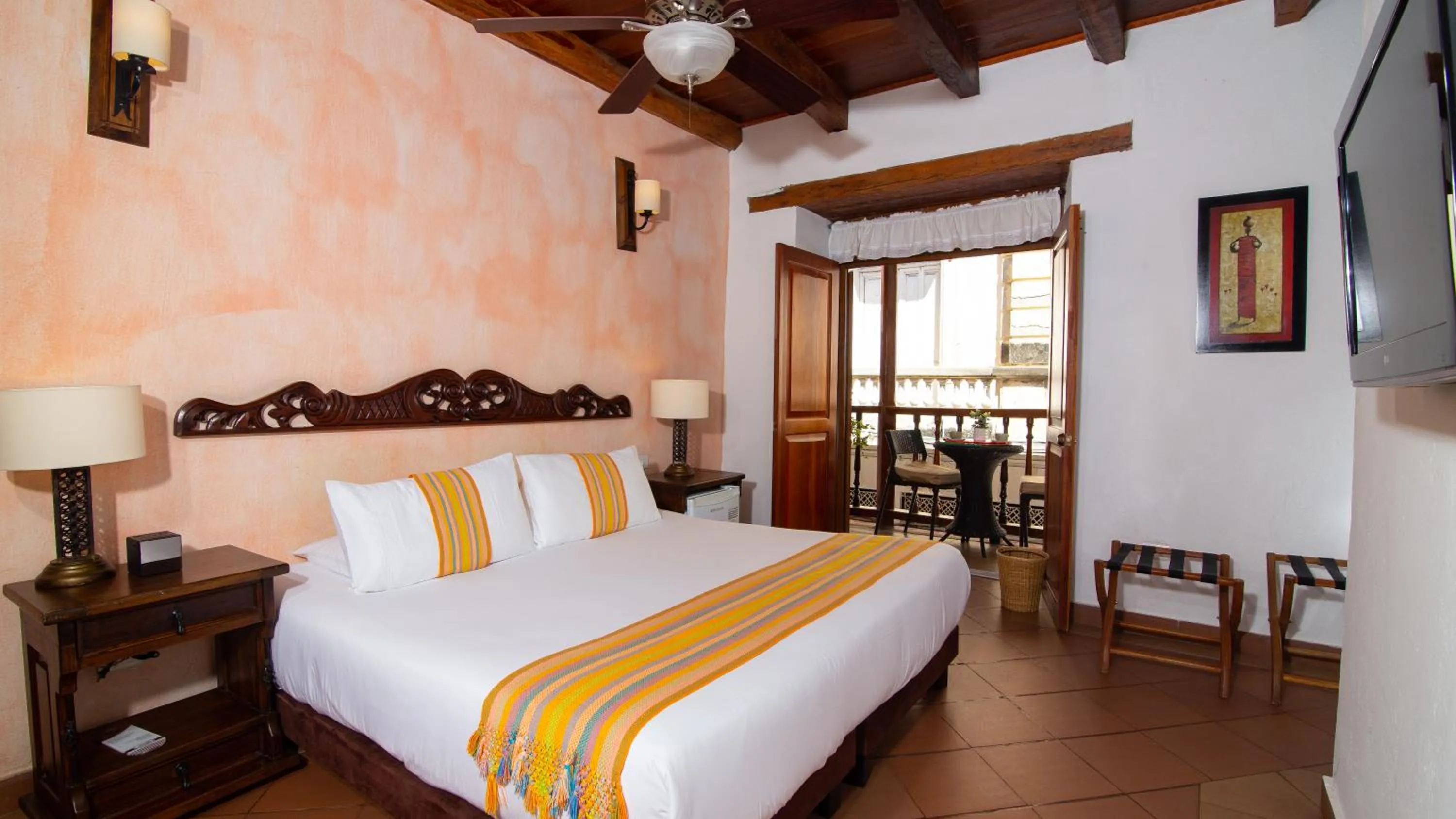 Photo of the whole room in Hotel Boutique Las Carretas