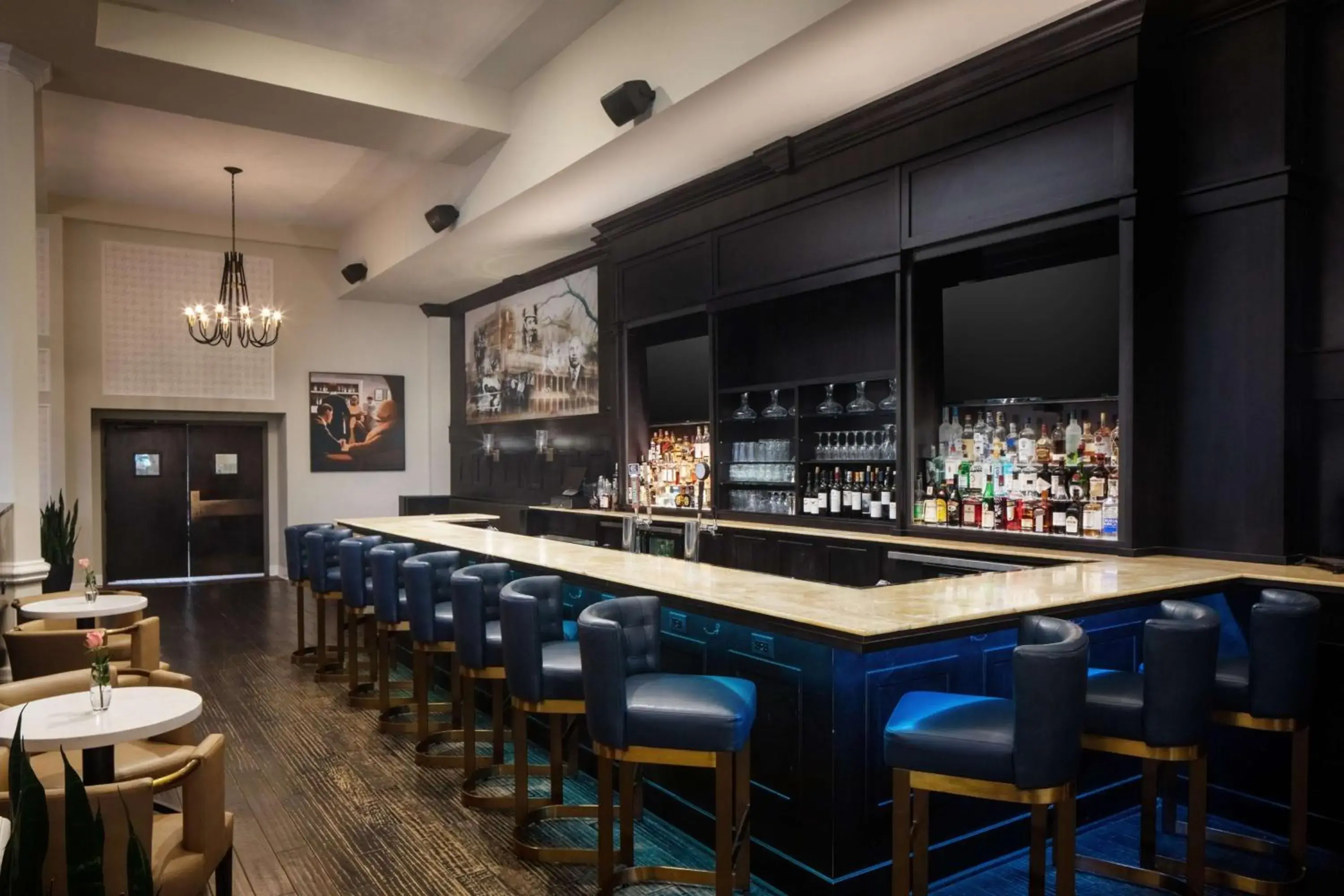 Restaurant/places to eat in The Elms Hotel & Spa, a Destination by Hyatt Hotel Restaurant/places to eat in The Elms Hotel & Spa, a Destination by Hyatt Hotel