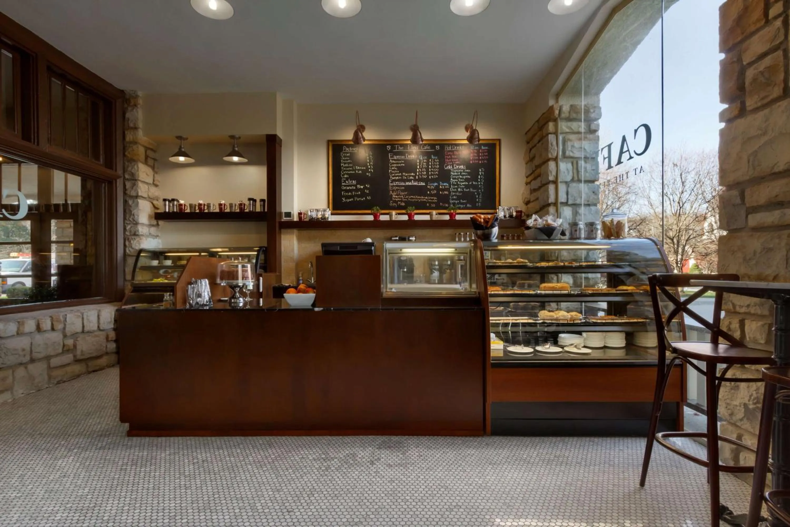 Restaurant/places to eat in The Elms Hotel & Spa, a Destination by Hyatt Hotel