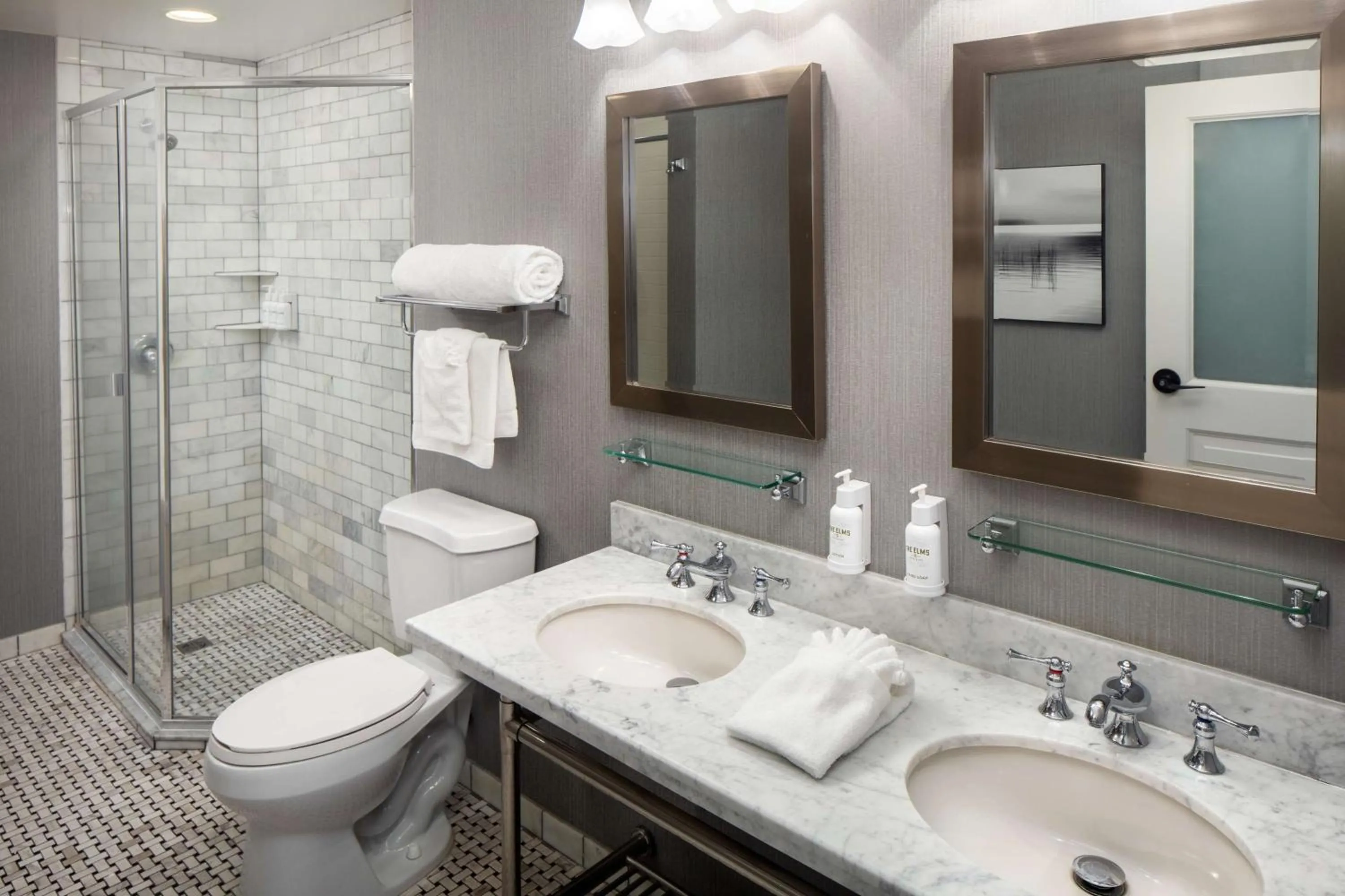 Bathroom in The Elms Hotel & Spa, a Destination by Hyatt Hotel