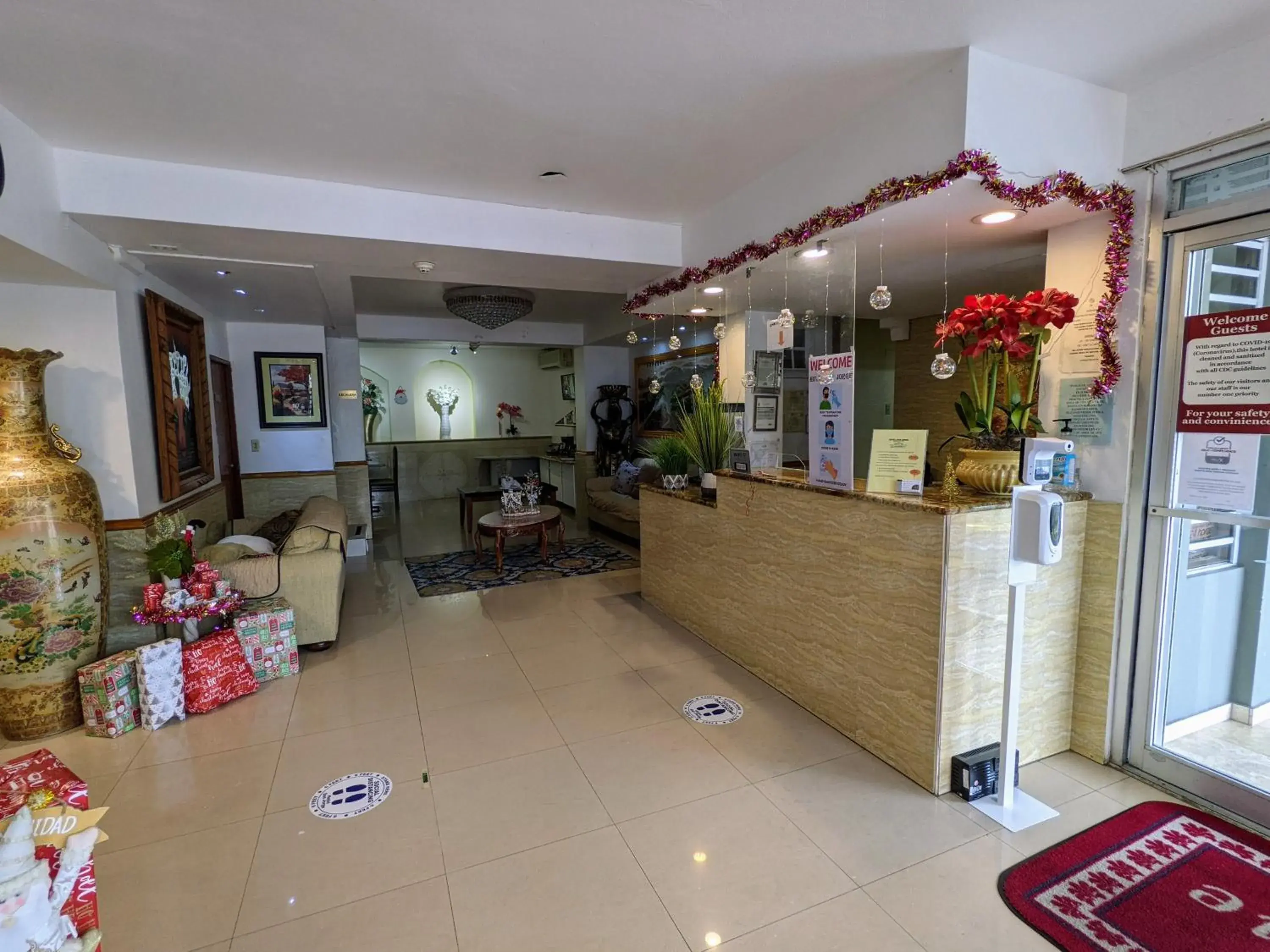 Lobby or reception in Hotel San Jorge Lobby or reception in Hotel San Jorge